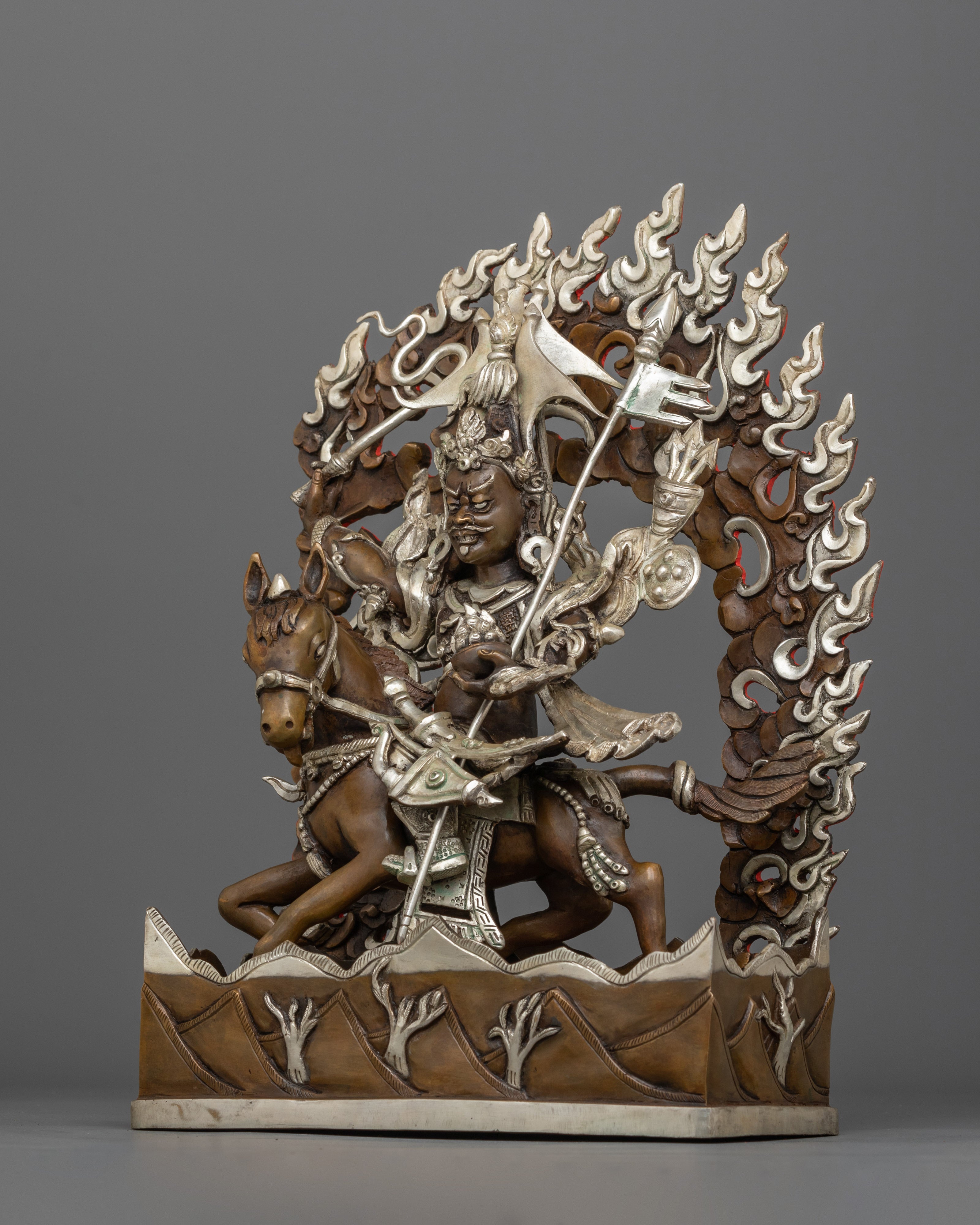 Handmade Warrior King Gesar Figurine | Symbol of Courage and Heroism