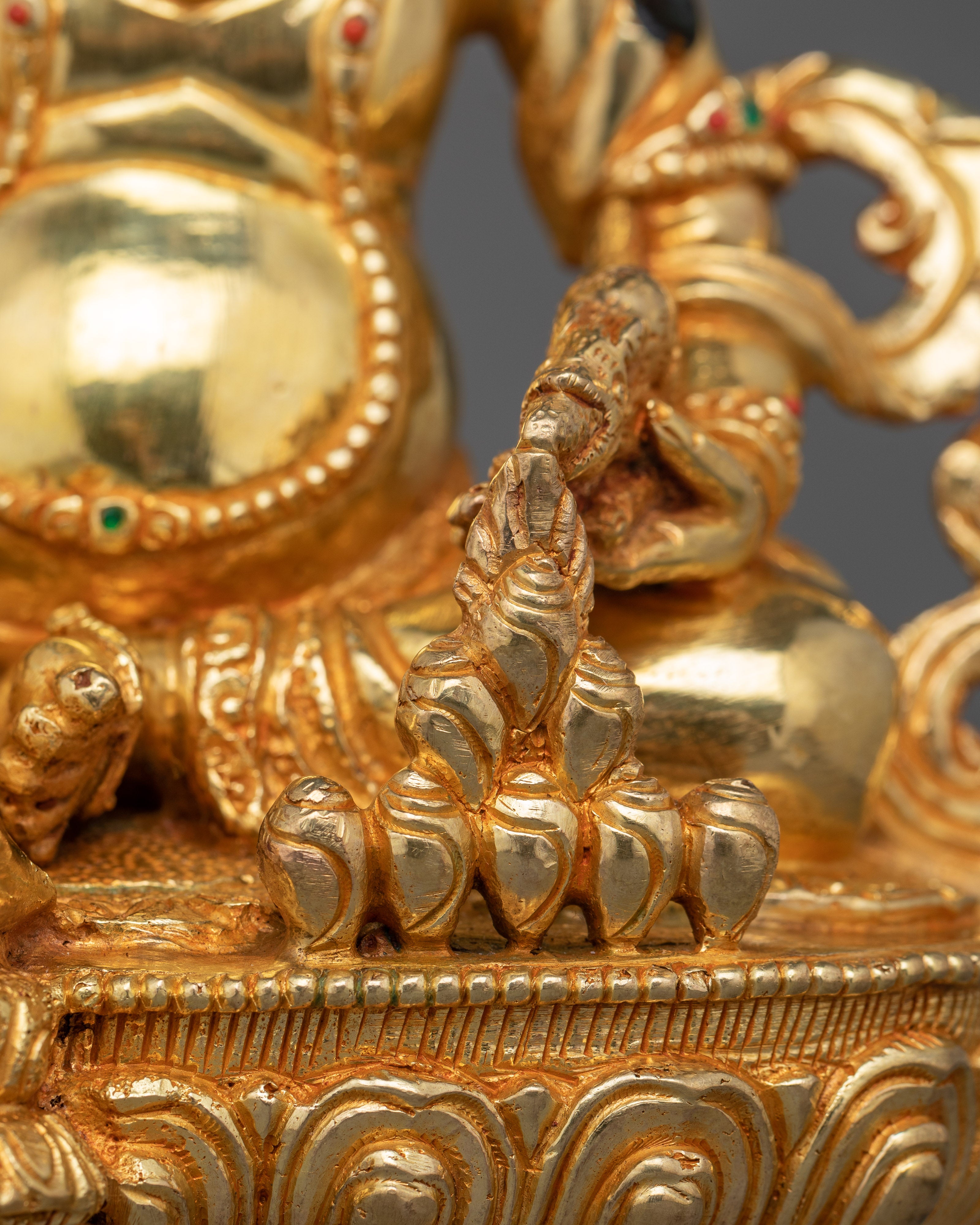 Guardian of Wealth Dzambhala Statue | The Divine Source of Wealth and Good Fortune