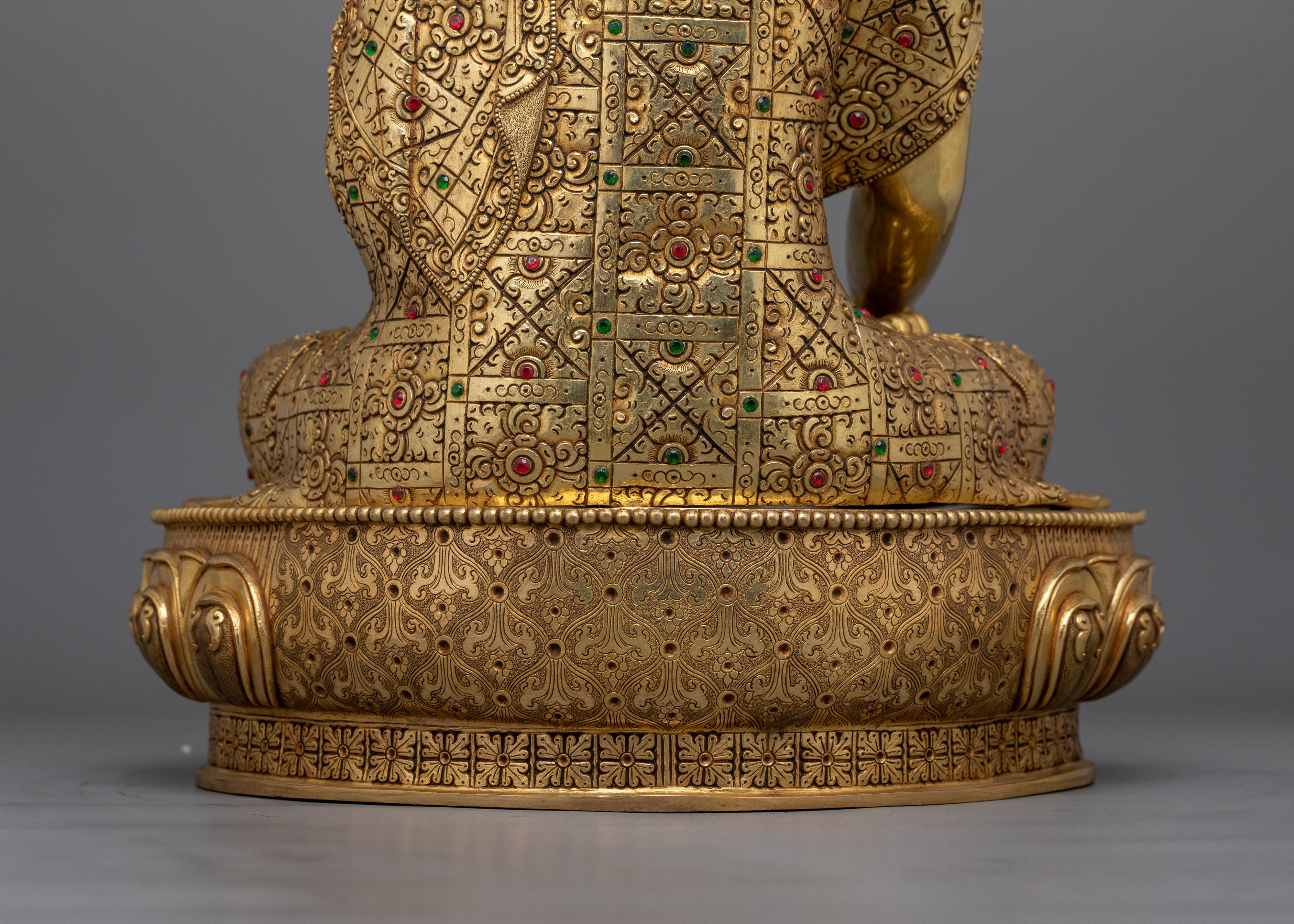 Nobel Buddha Shakyamuni Dharma Statue | A Timeless Symbol of Enlightenment