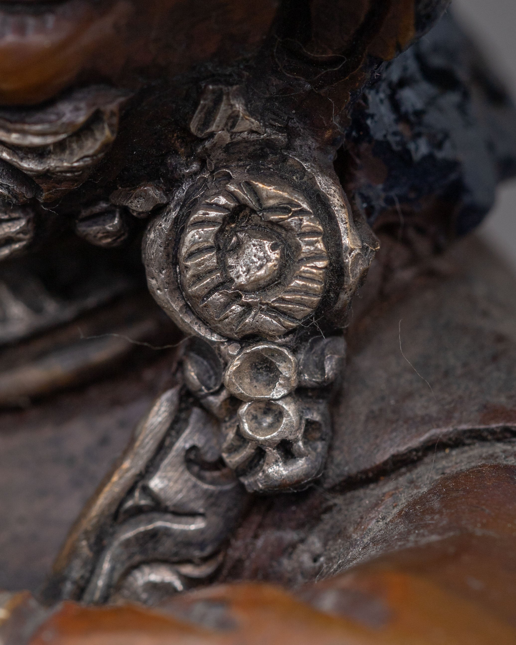 Mahakala Dorje Legpa Statue: Protector of the Dharma