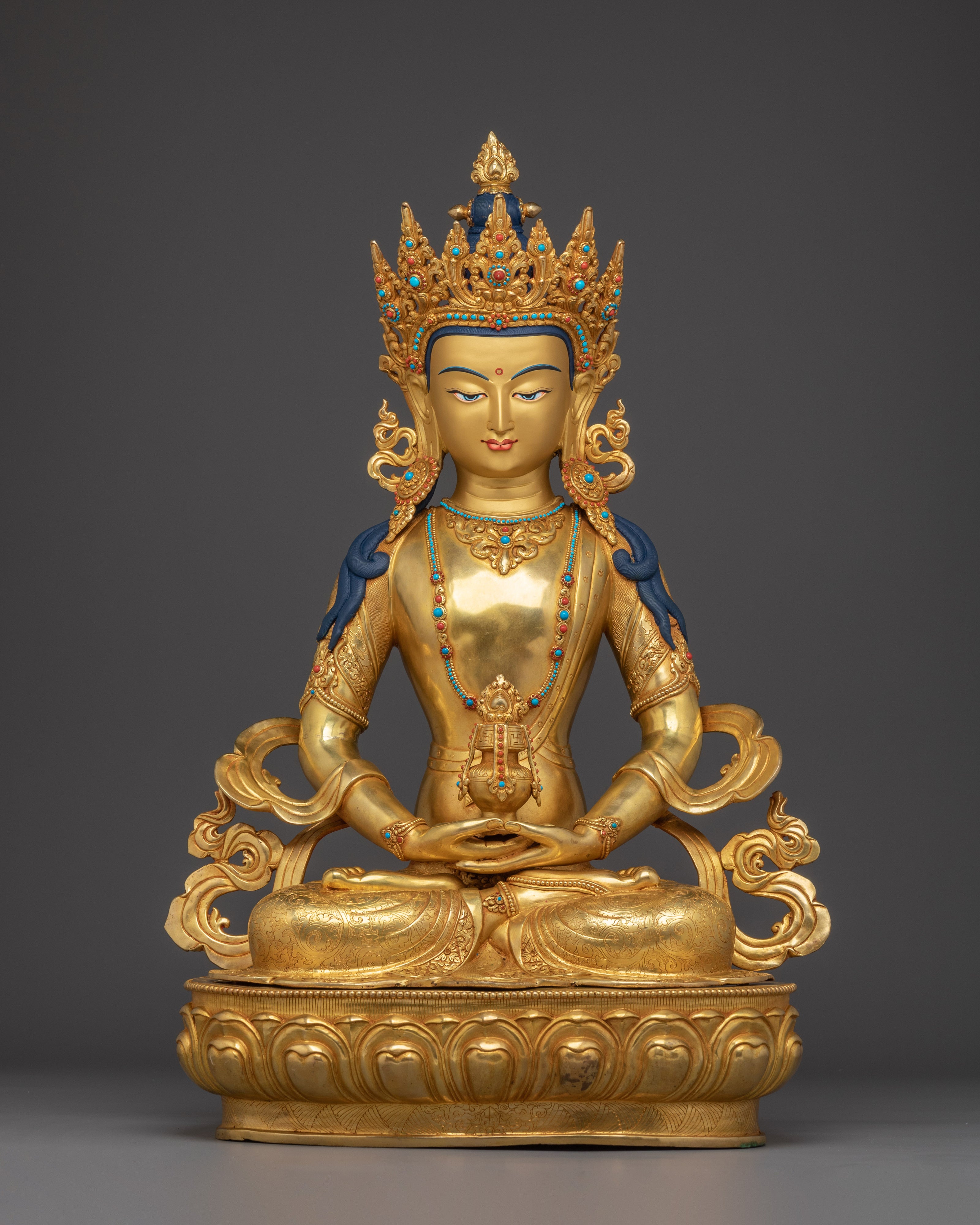 Statue of Amitayus Bodhisattva