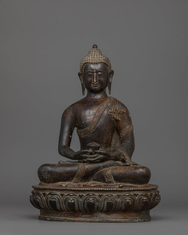 Tibetan statue of Infinite Light Amitabha Buddha