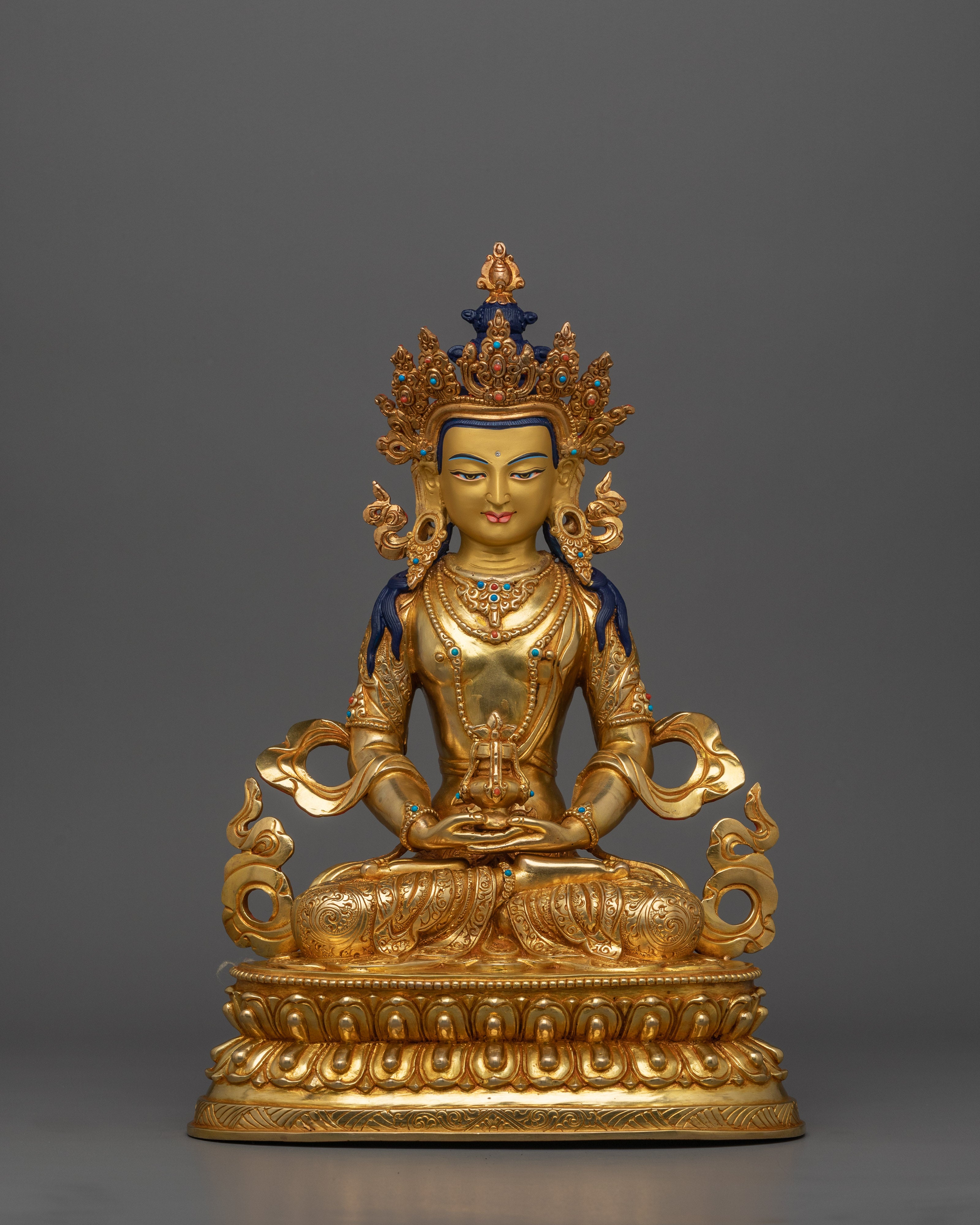handmade-statue-of-bodhisattva-deity-amitayus