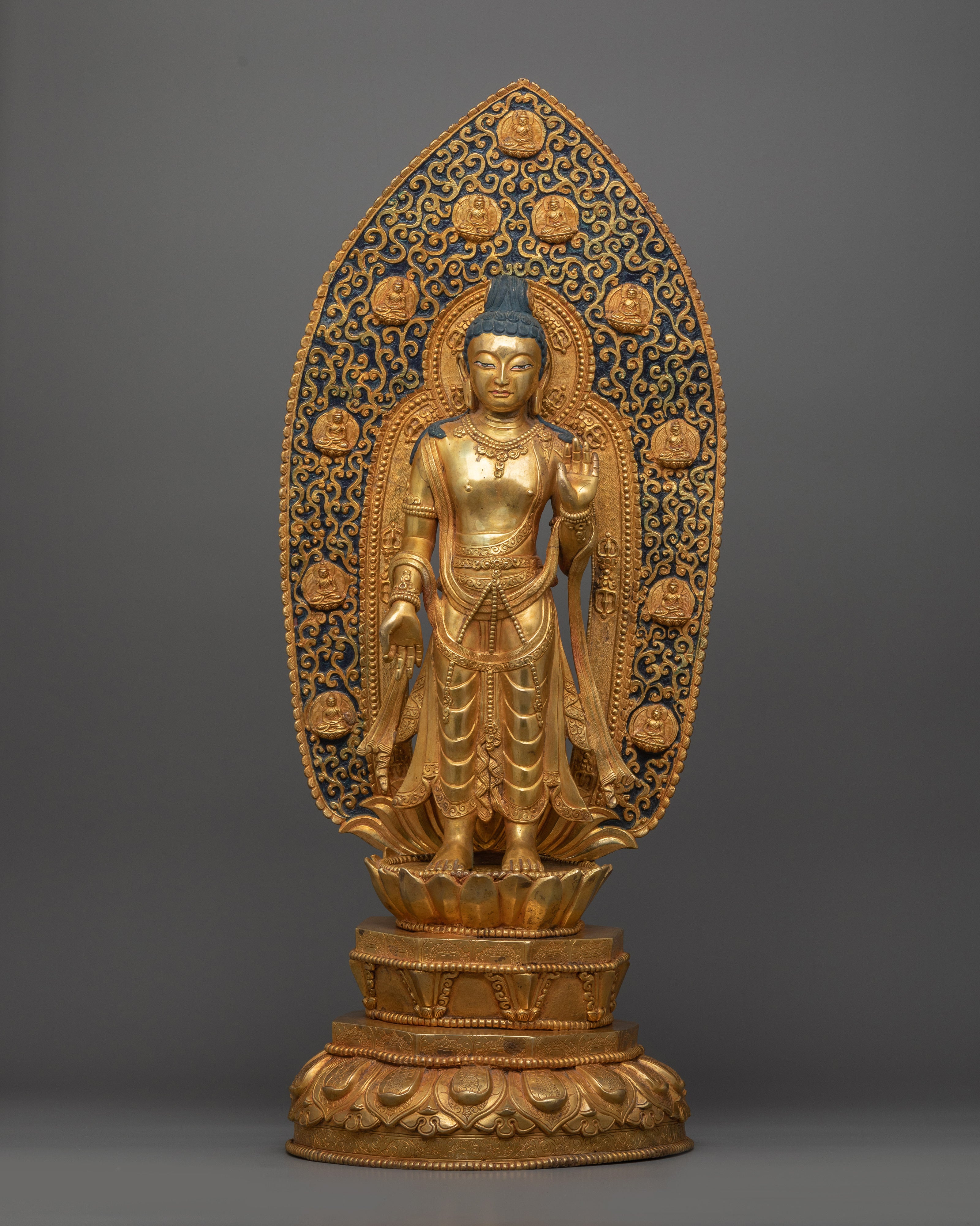 japanese-avalokiteshvara-statue