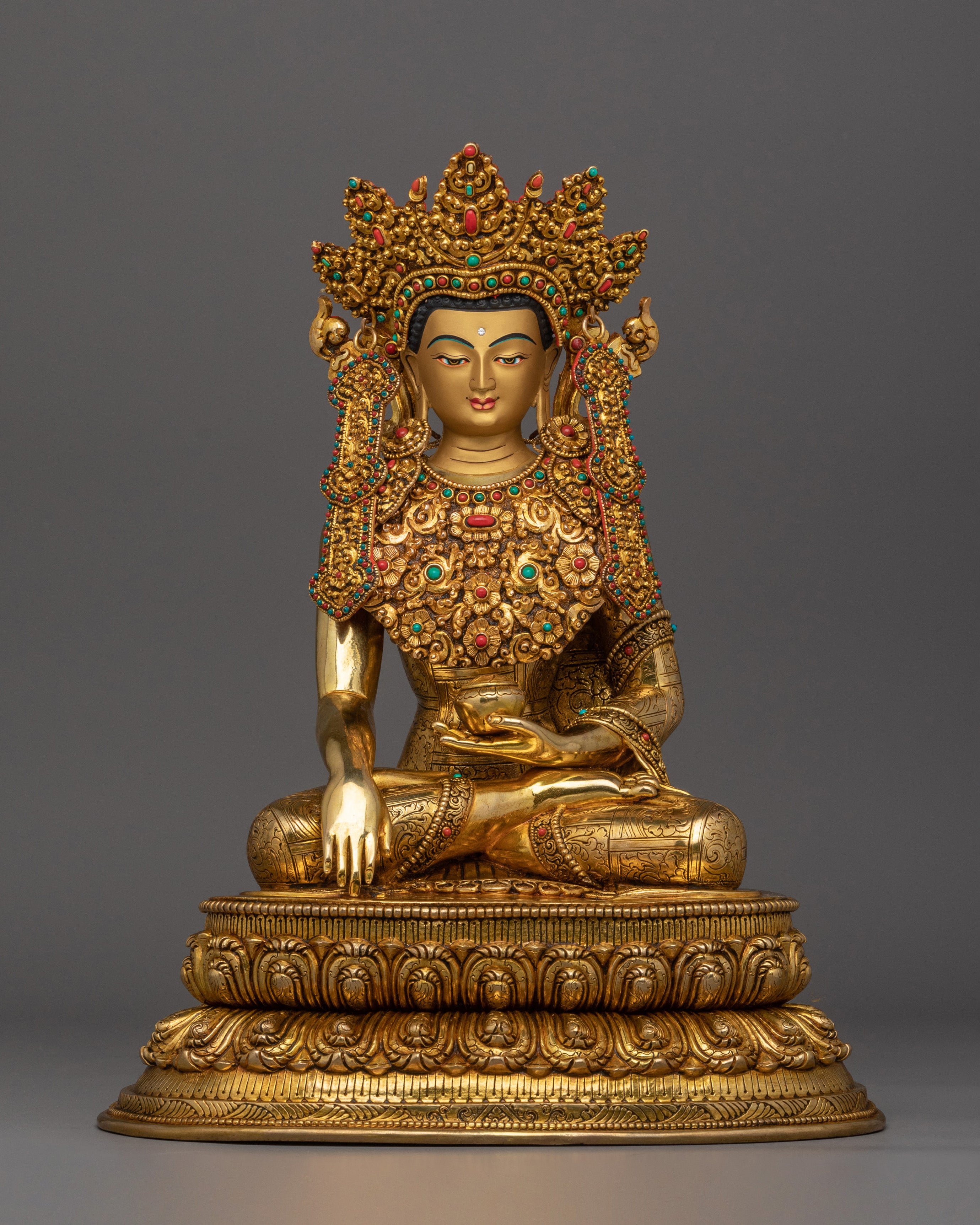 crown-shakyamuni-buddha-handcrafted-statue