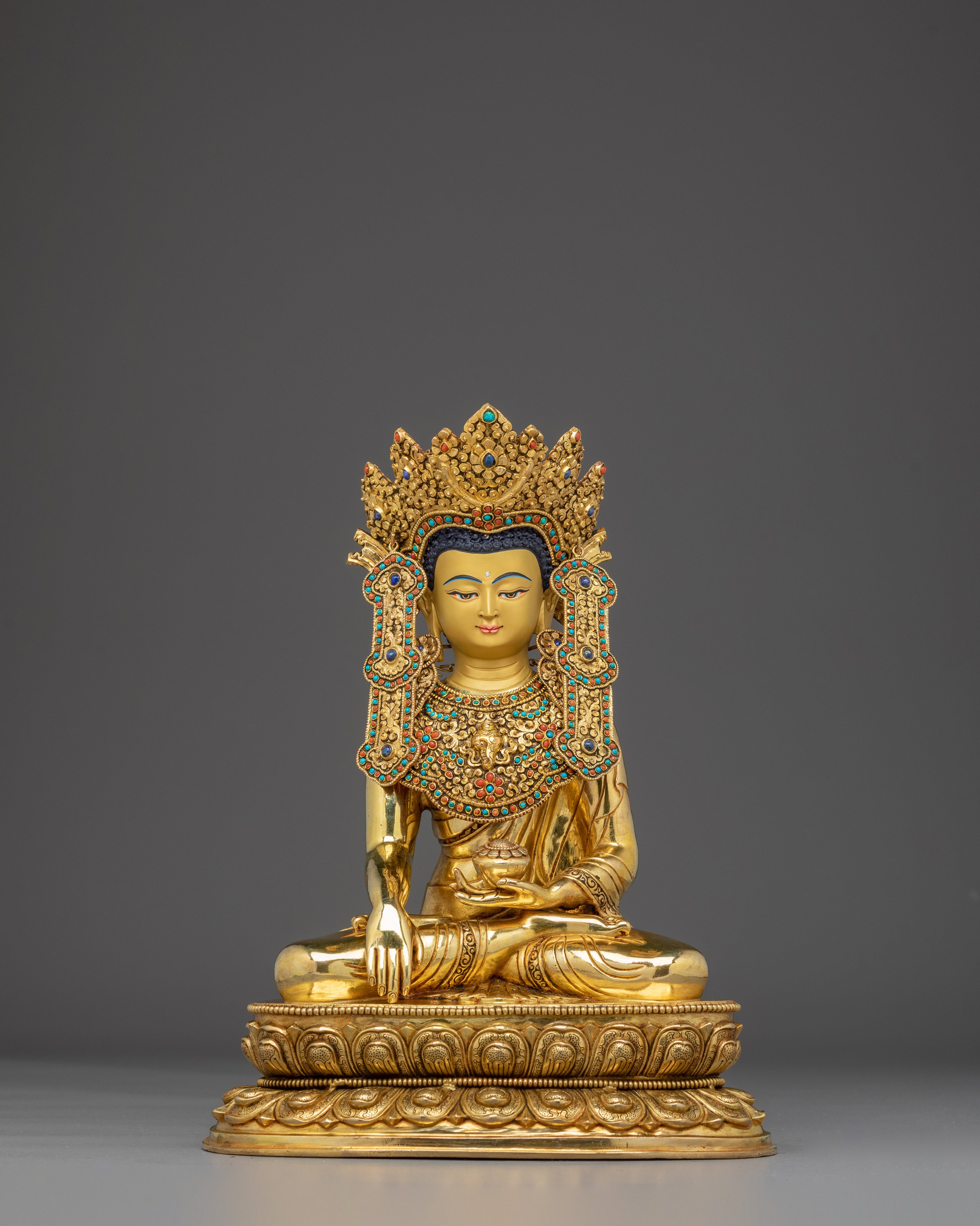 crown-shakyamuni-buddha-enlightened-sovereign