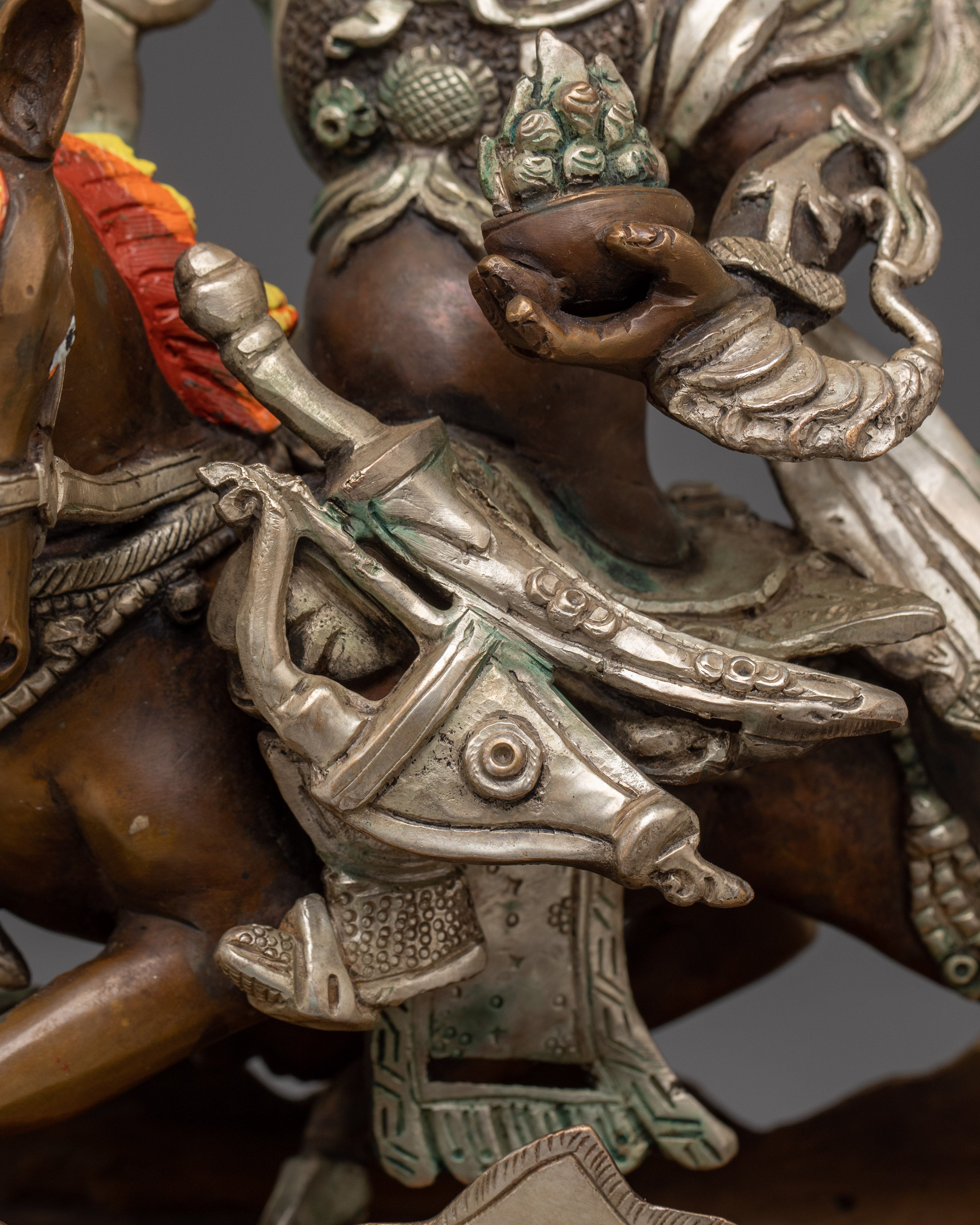 King Gesar Statue | The son of Supreme God Indira