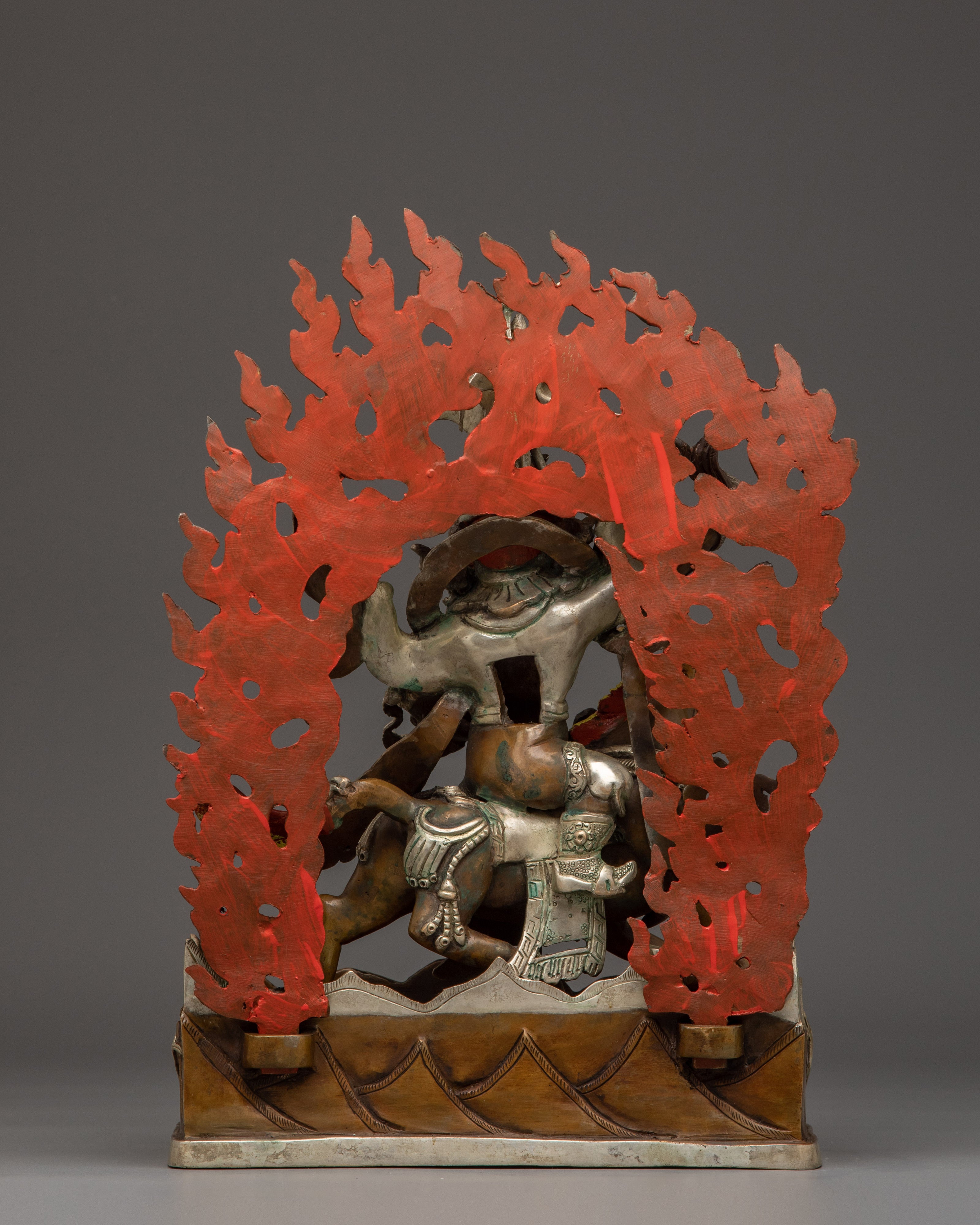 King Gesar Statue | The son of Supreme God Indira
