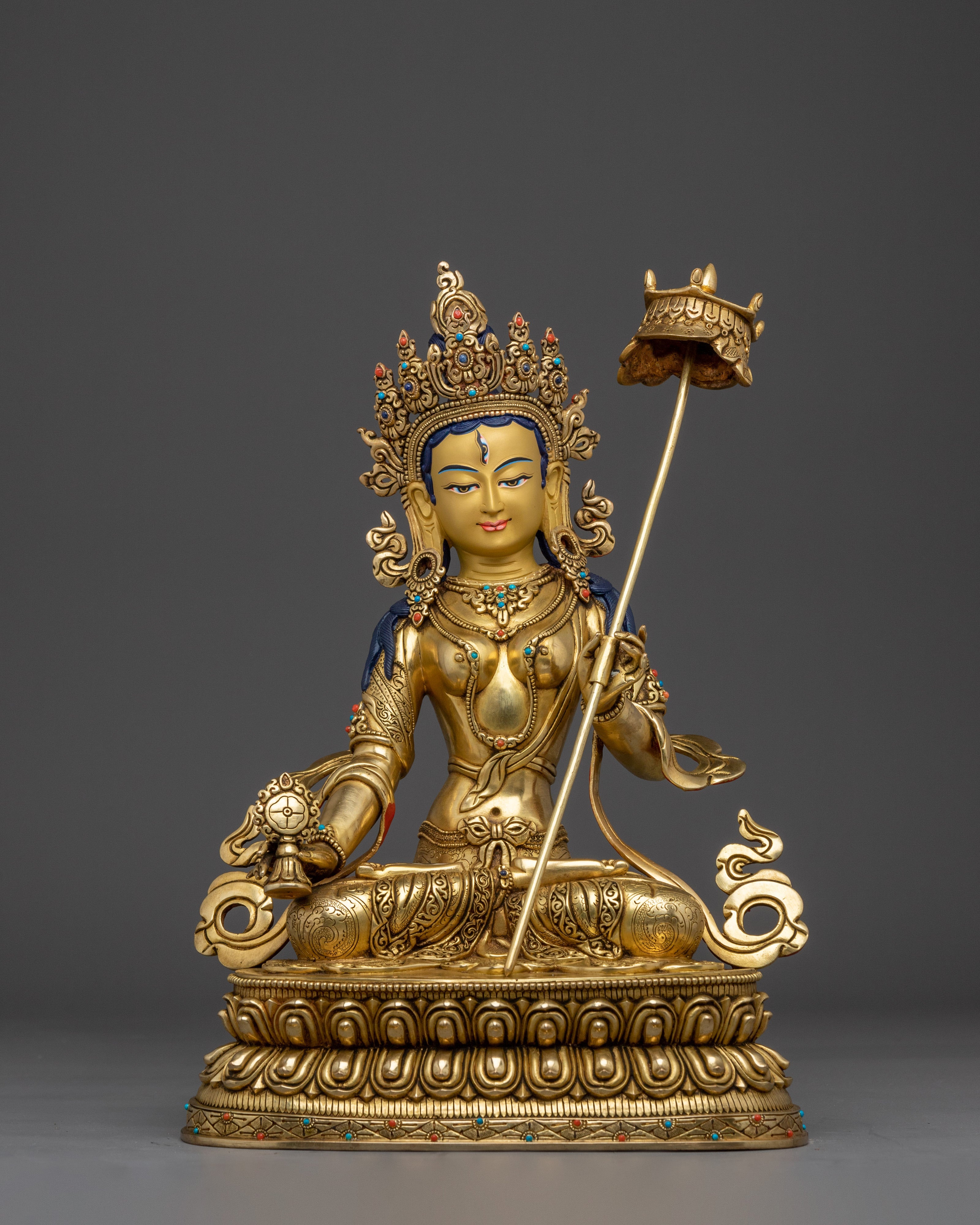 nepalese-dukar-statue