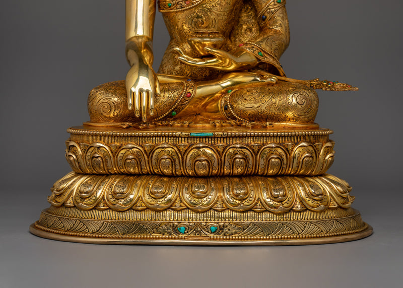 Divine Statue of Shakyamuni Buddha | The Teachings of Compassion and Serenity