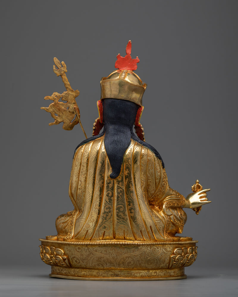 Lotus-Born Guru Rinpoche | The Precious Master of Tibetan Buddhism