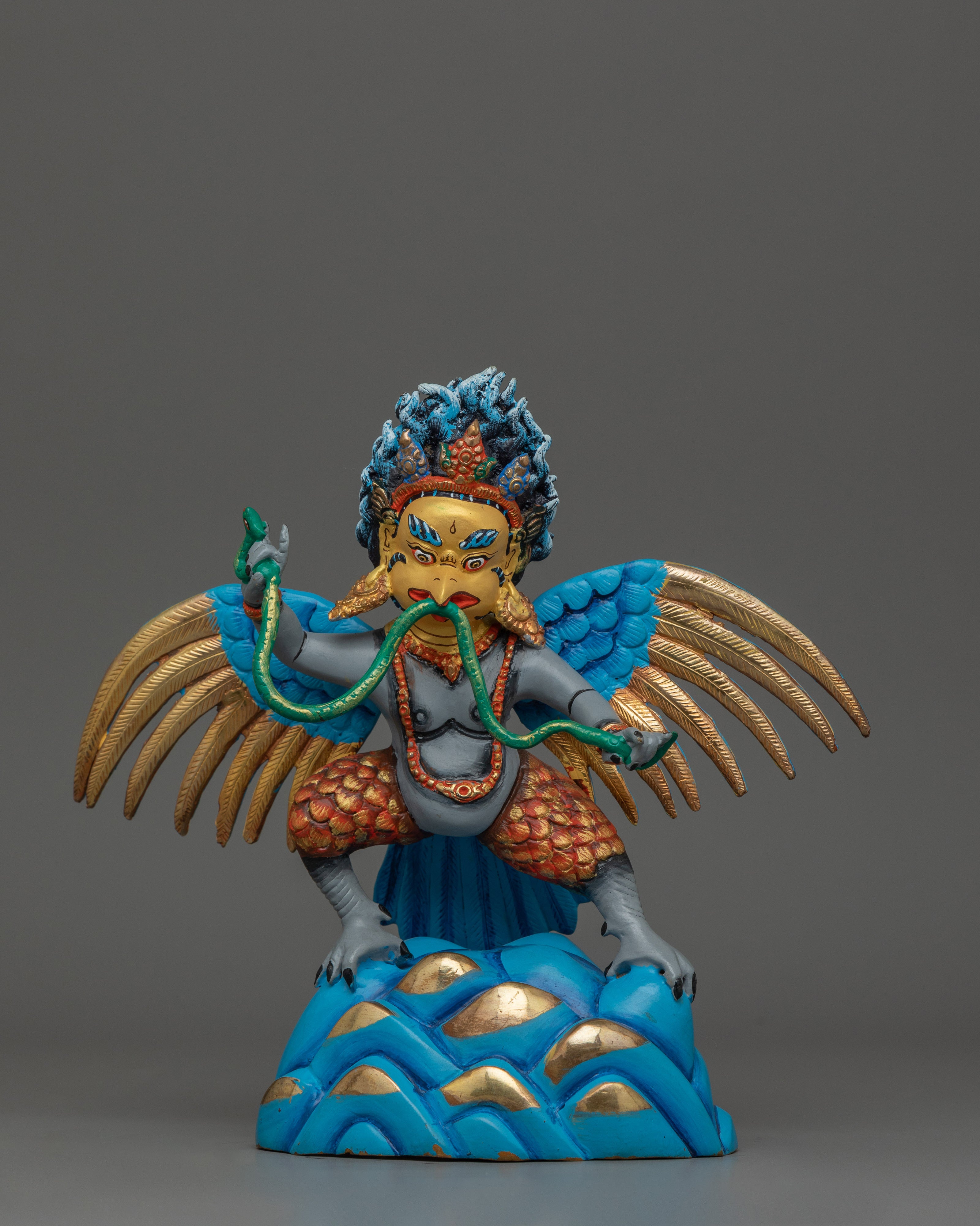 handmade-sattue-of-garuda