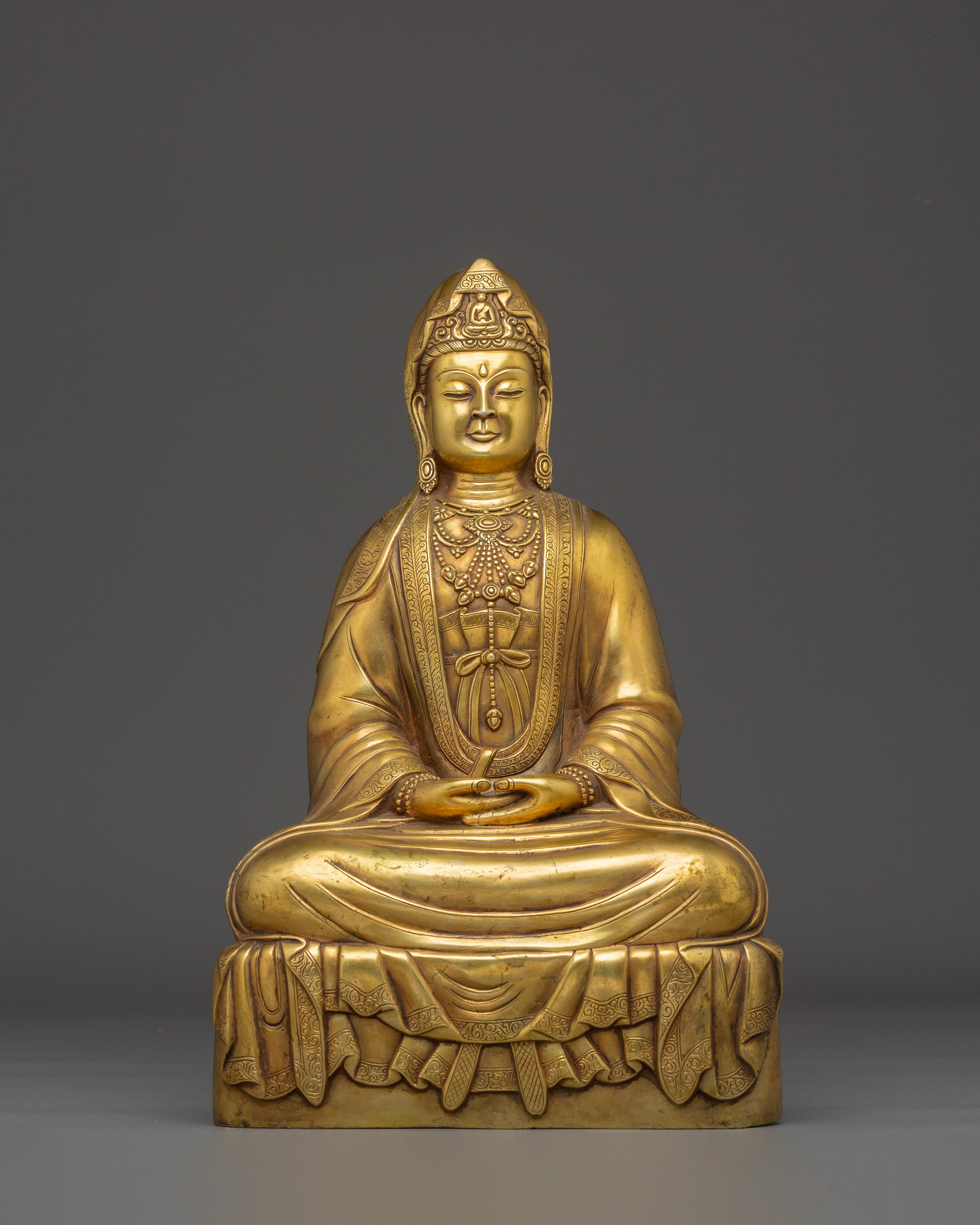 Guanyin Statue: Manifestations of Avalokitesvara