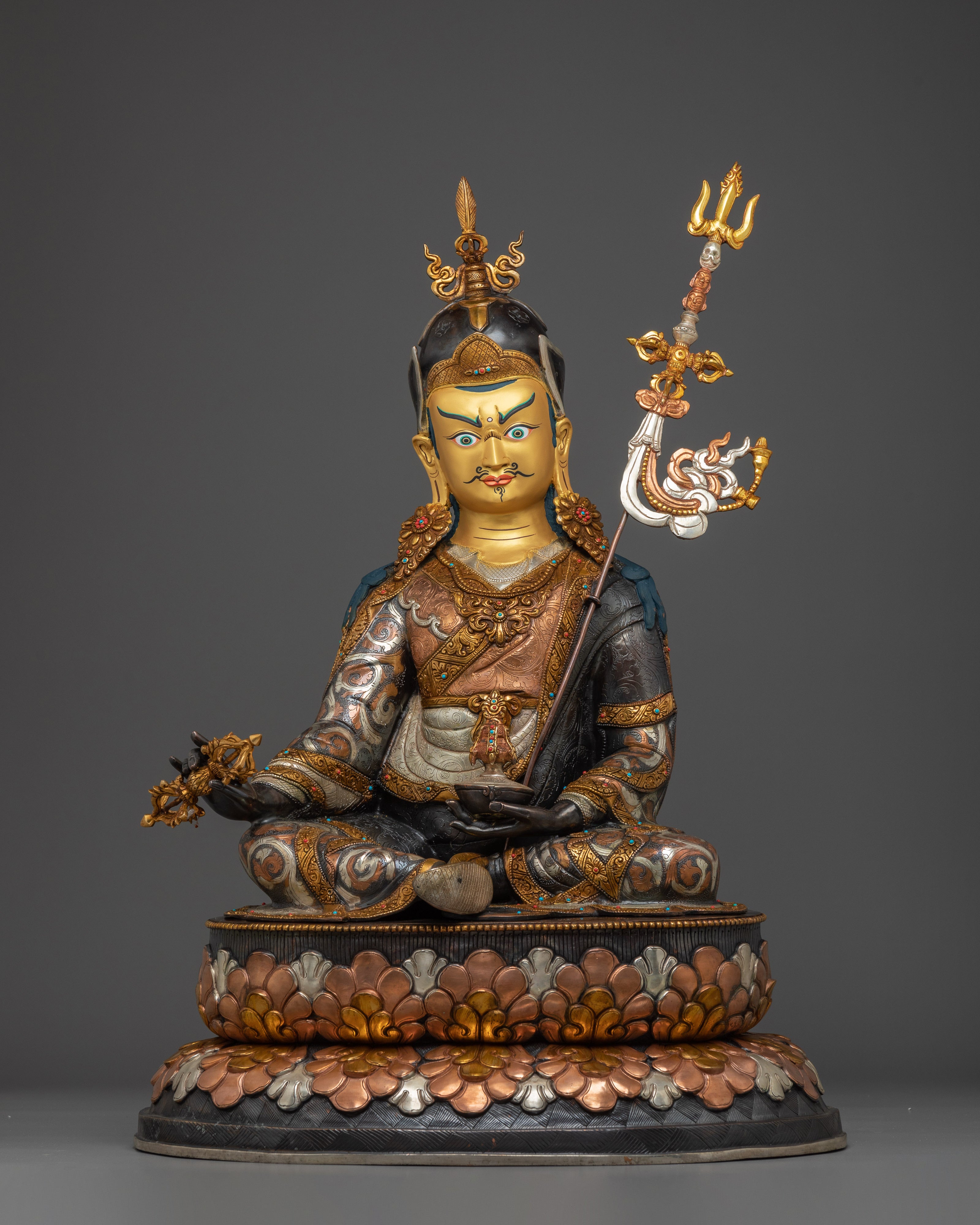 guru-rinpoche-himalayan-tantric-sage