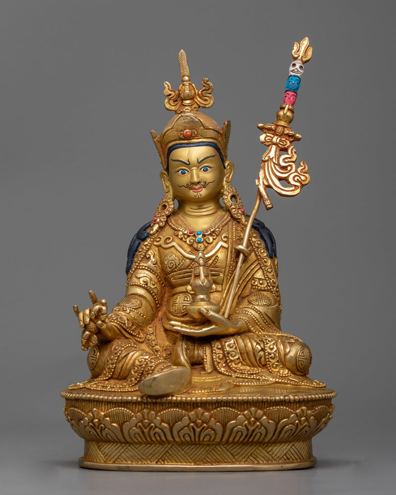 guru-padmasambhava-sculpture