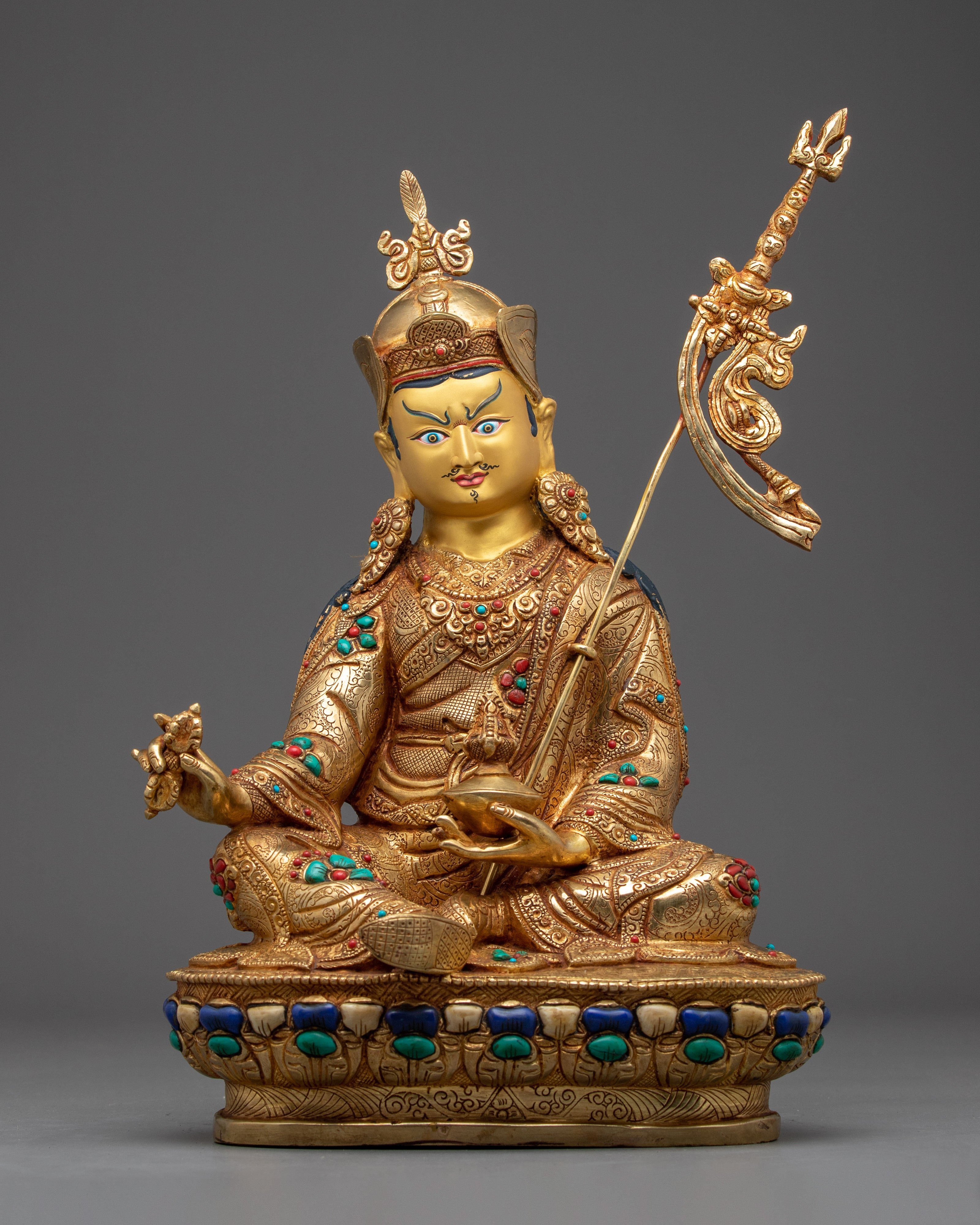 Guru Rinpoche Statue: