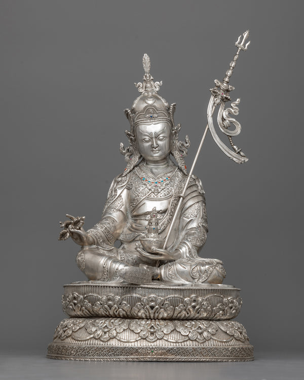 guru-rinpoche-silver statue