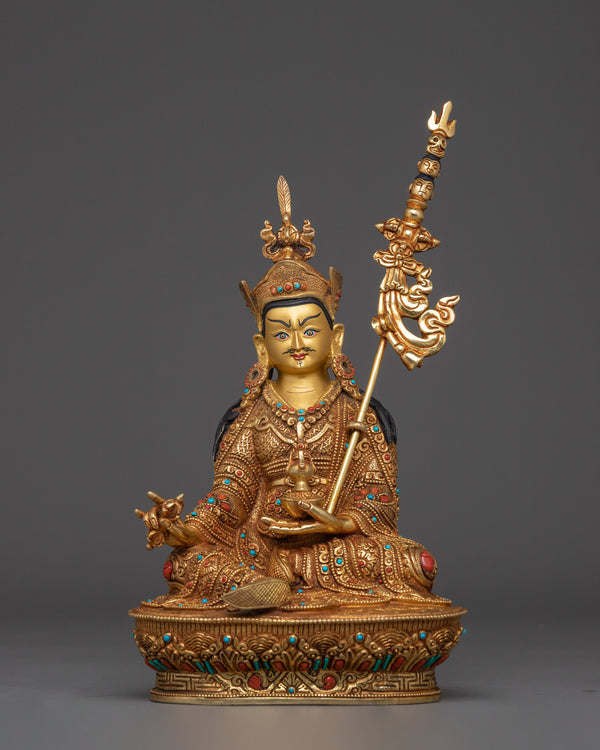 figurine-of-lotus-born-master-guru-rinpoche