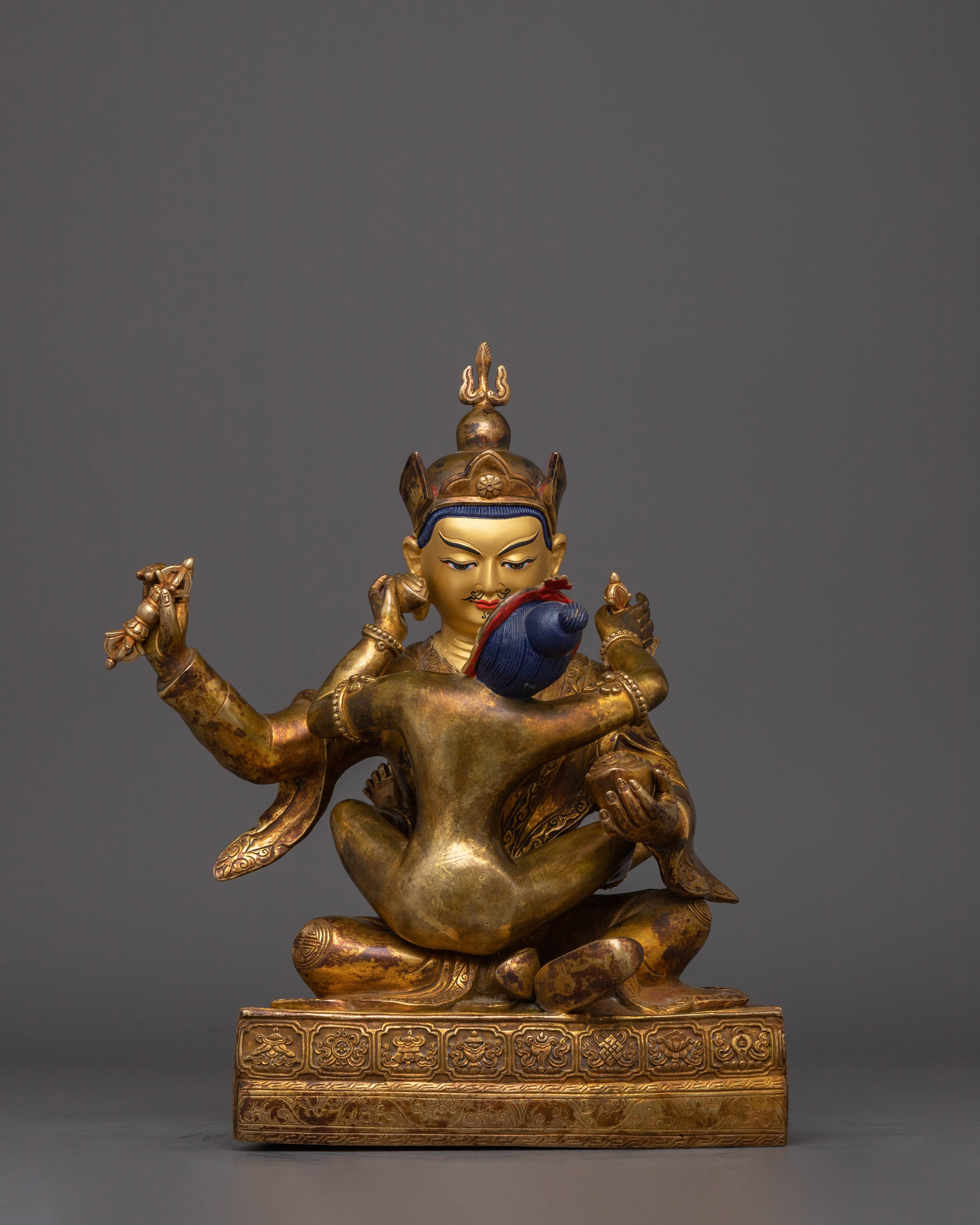 padmasambhava-deity-guru-rinpoche-with-consort