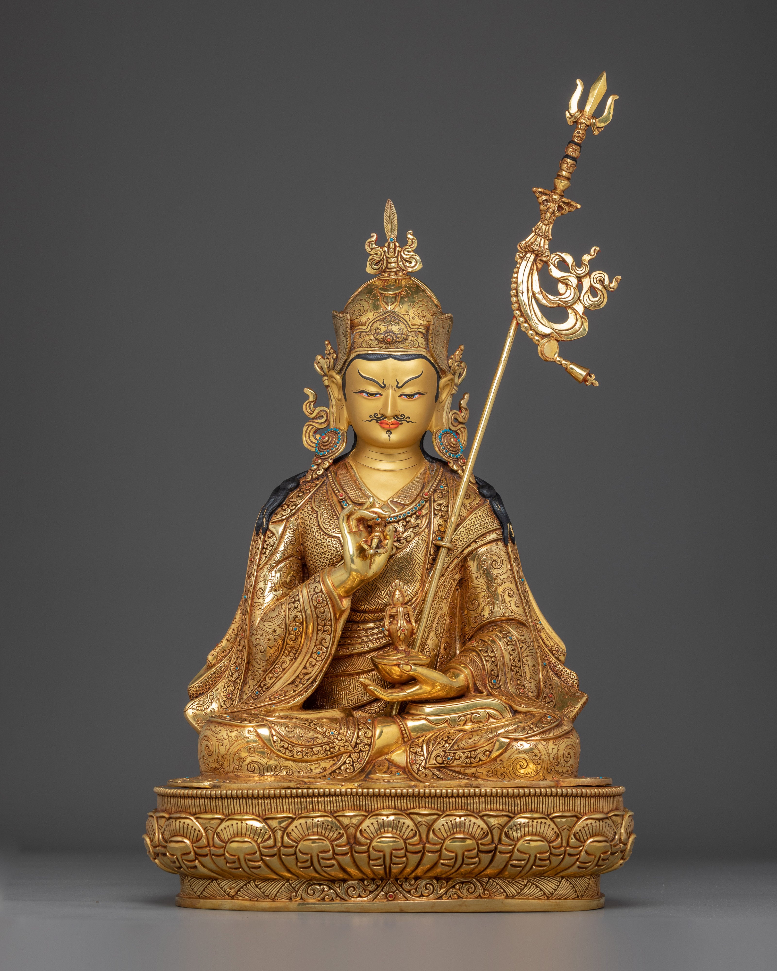 Guru Tsokye Dorje: The Padmasambhava Peaceful Form
