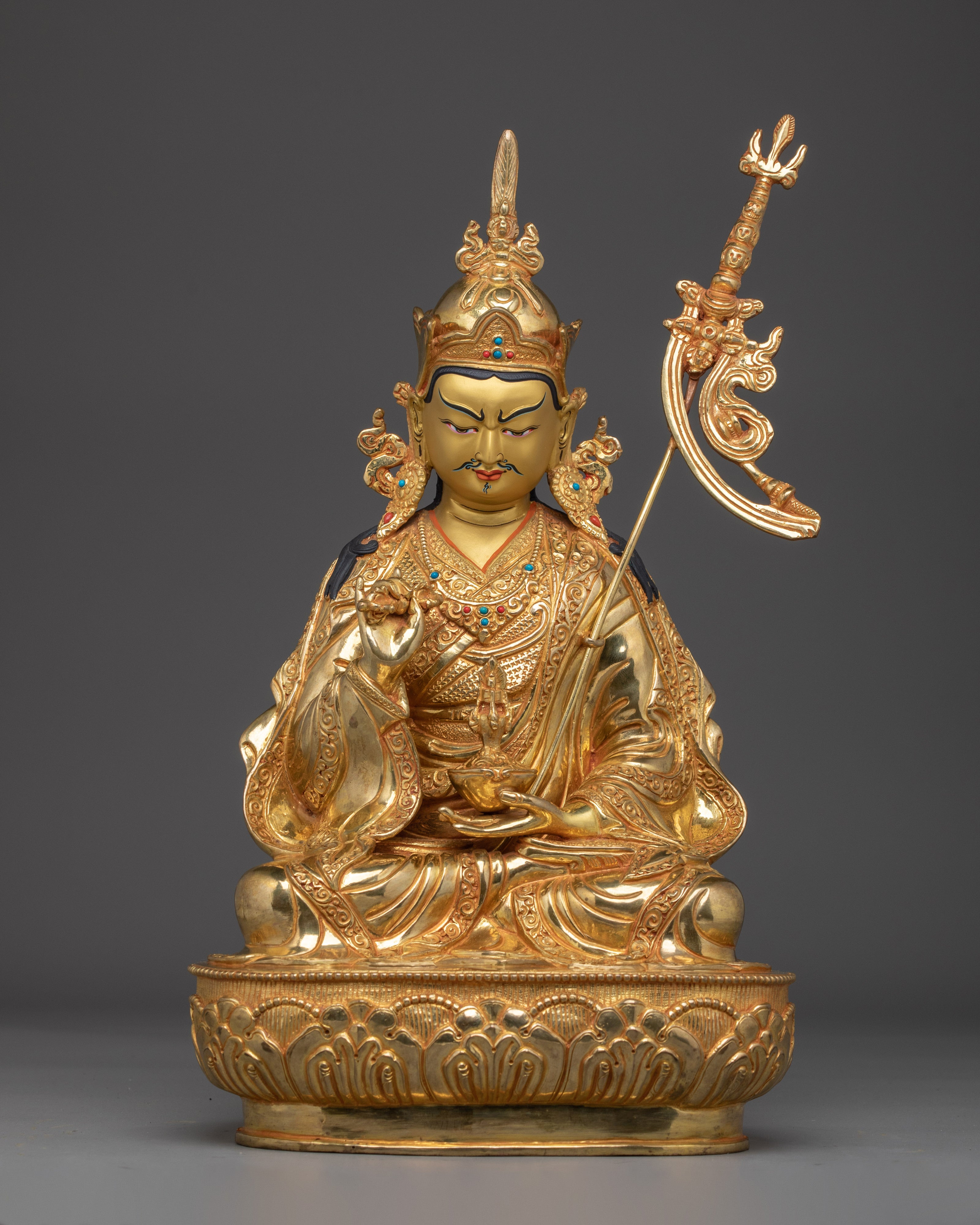 guru-tsokye-statue