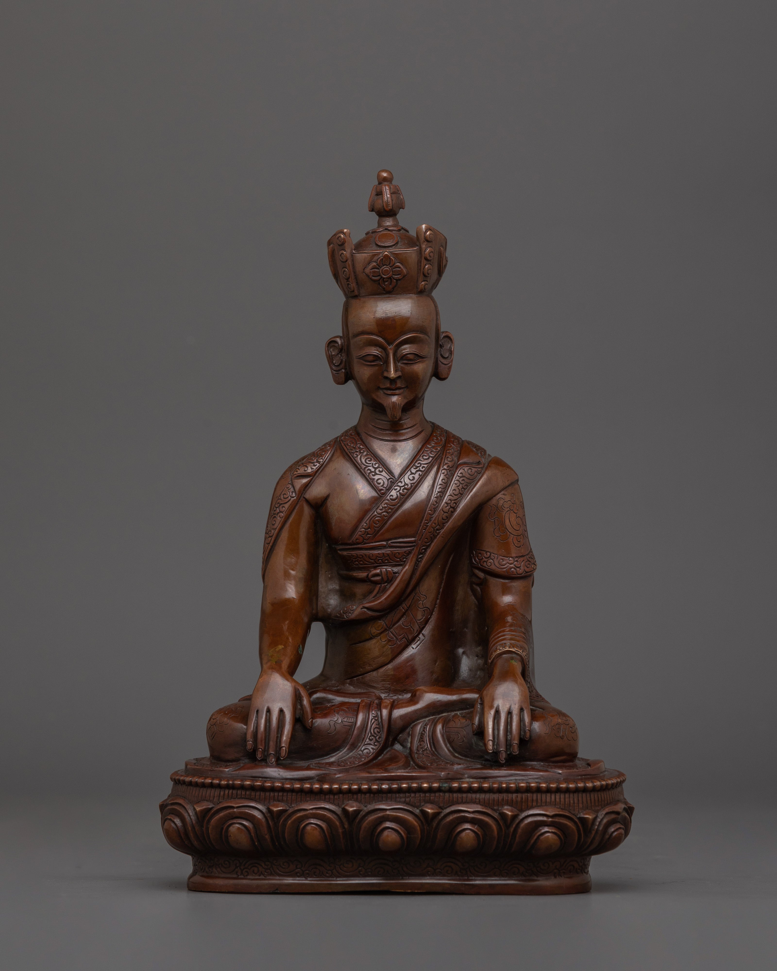 handmade-sculpture-of-tibetan-master-karmapa