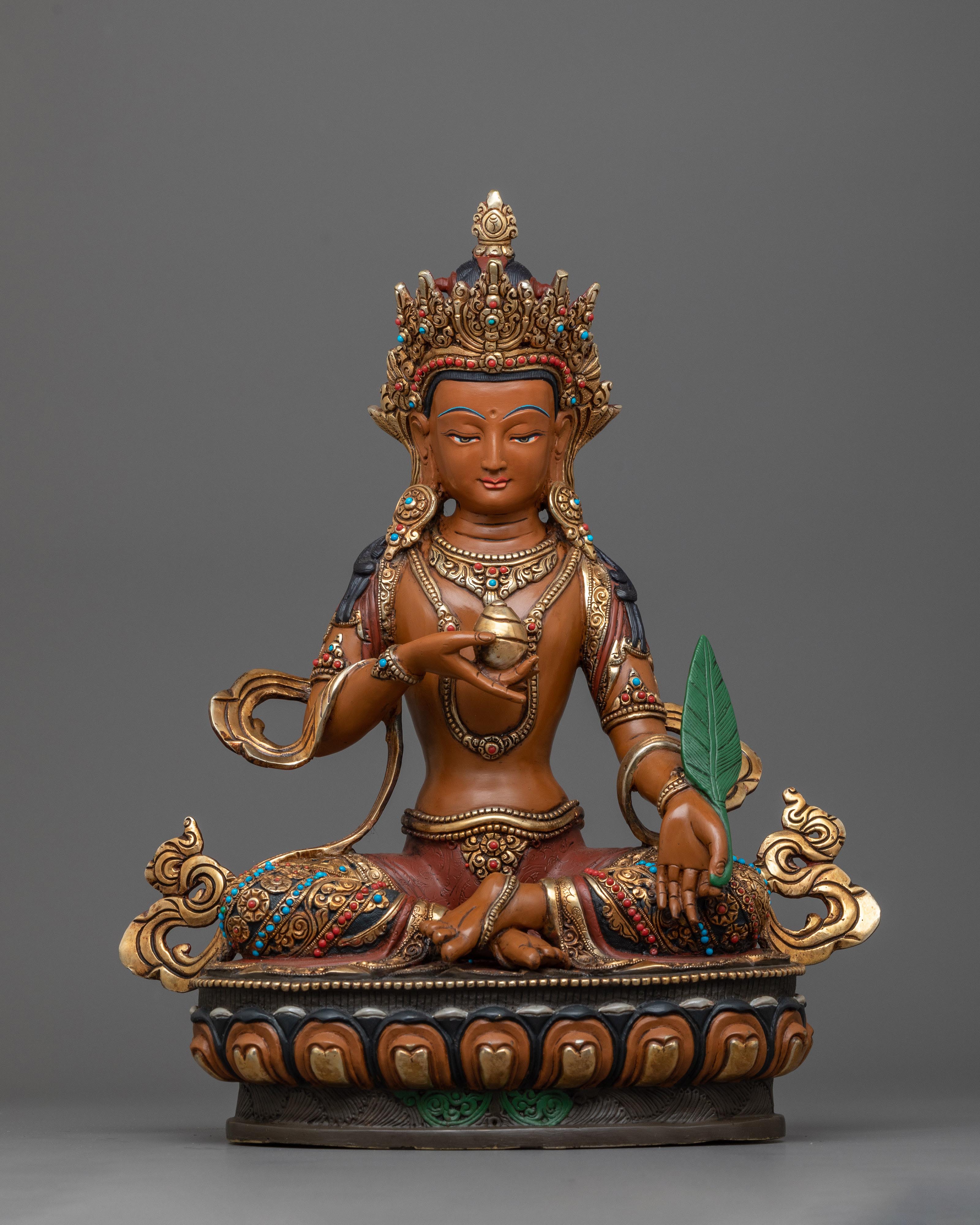 ksitigarbha-in-red-statue