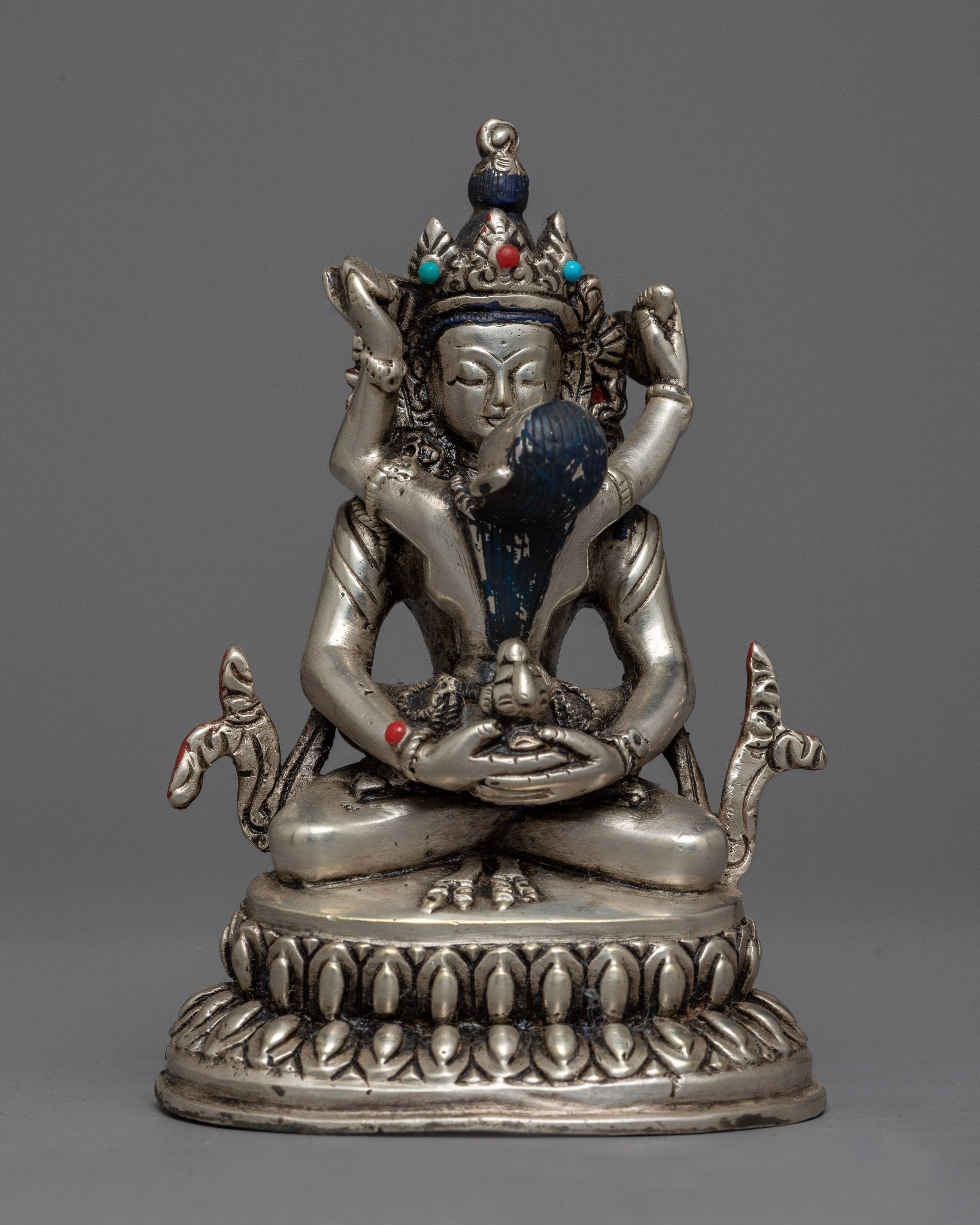 machine-made-amitayus-sculpture