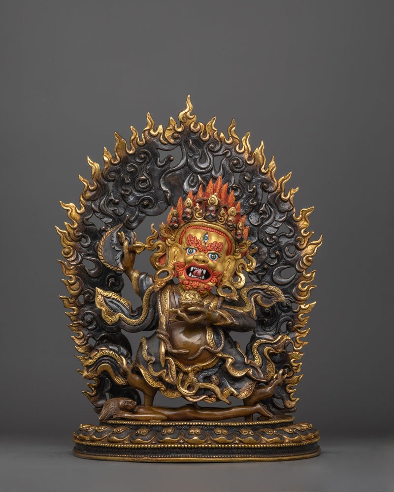handcrafted-statue-of-mahakala-bernagchen