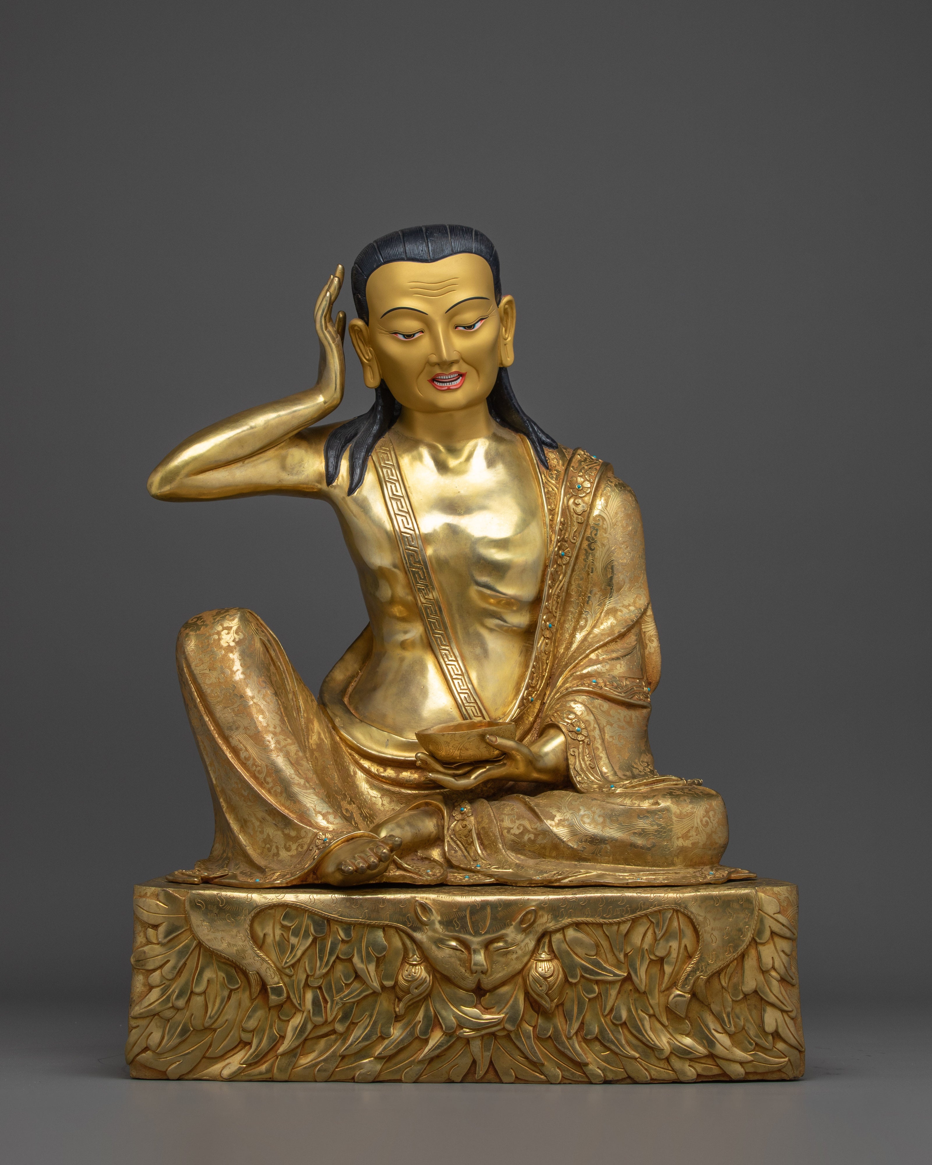 milarepa-statue-devoted-yogi