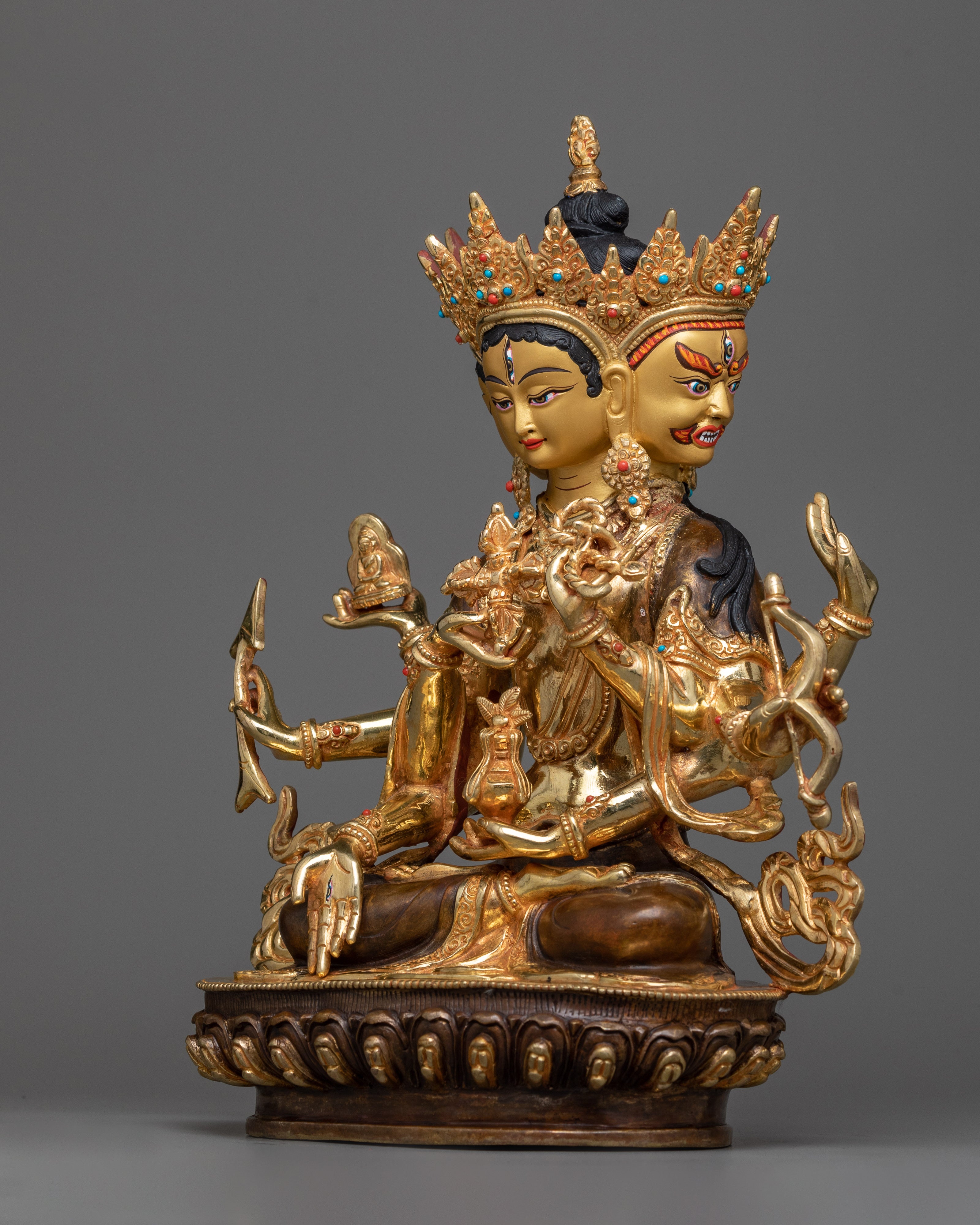 namgyalma-deity-sculpture