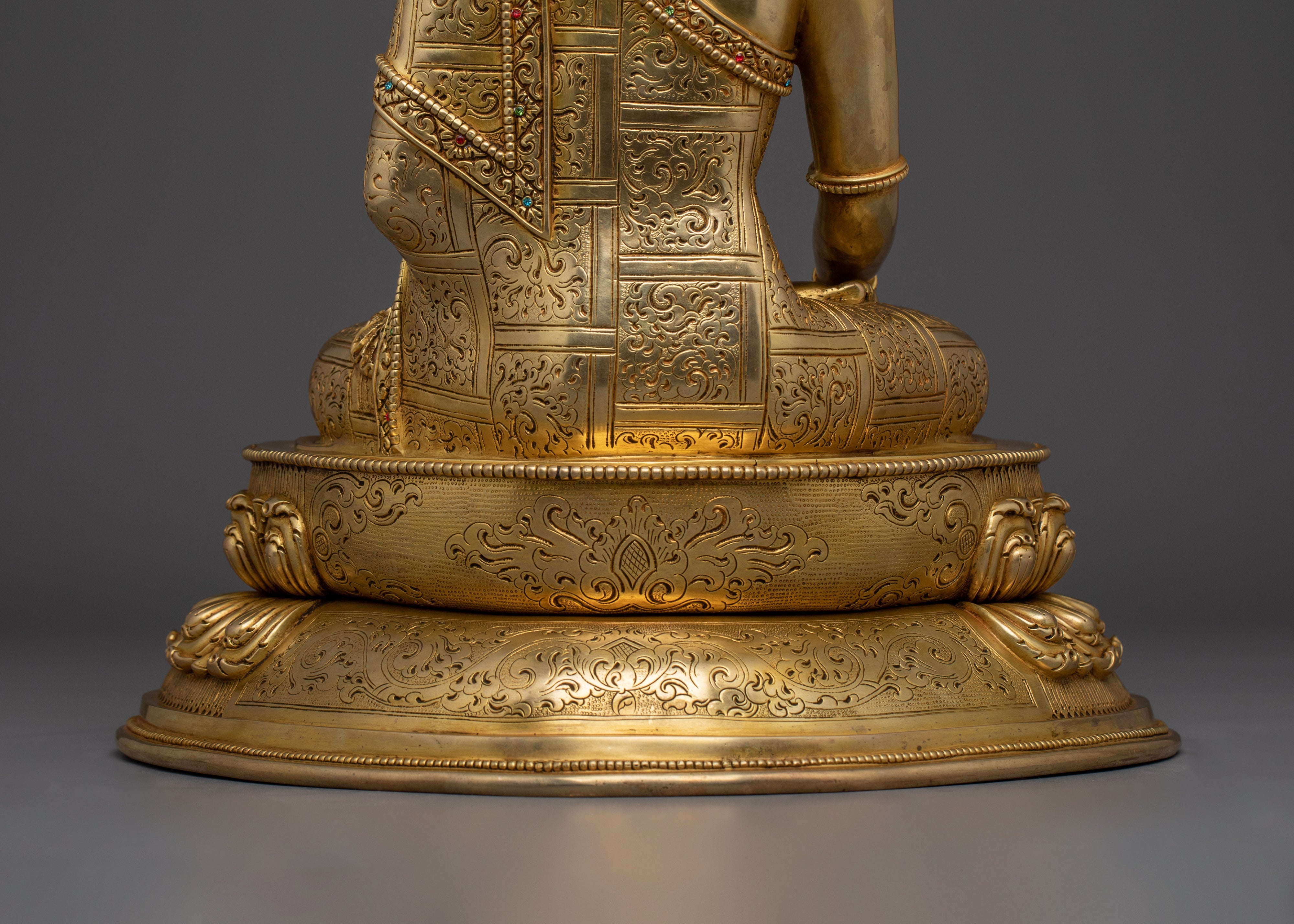 Crowned Lord Shakyamuni Buddha Statue | Gautama Buddha - Dharma Teacher