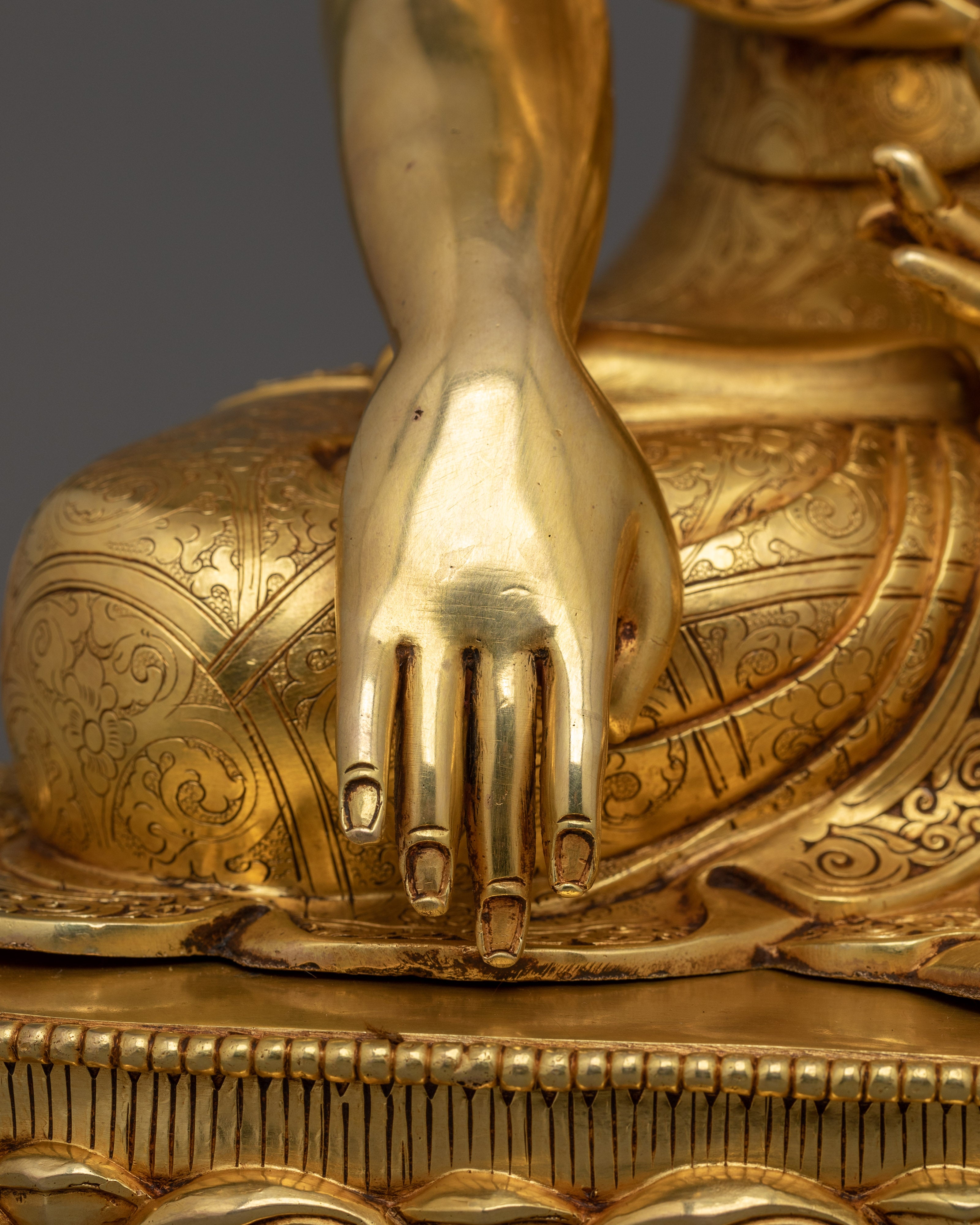 Spiritual Awakening Figurine of Shakyamuni Buddha | Sacred Meditational Decor