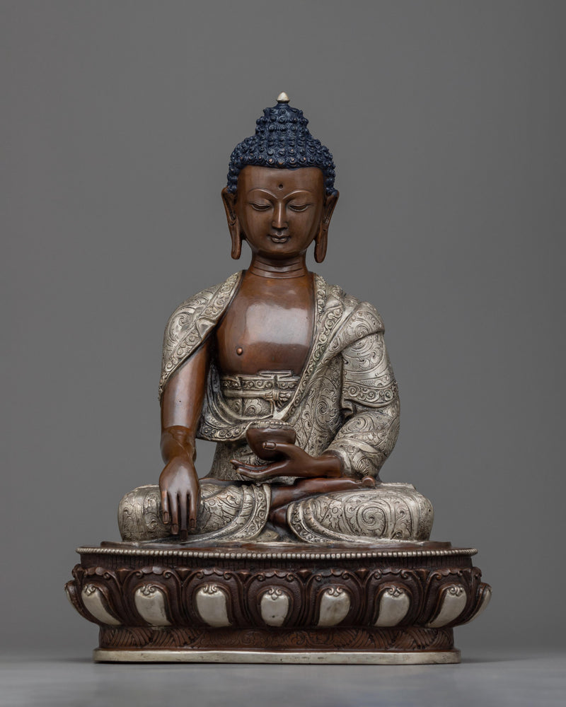 Shakyamuni Buddha Statue