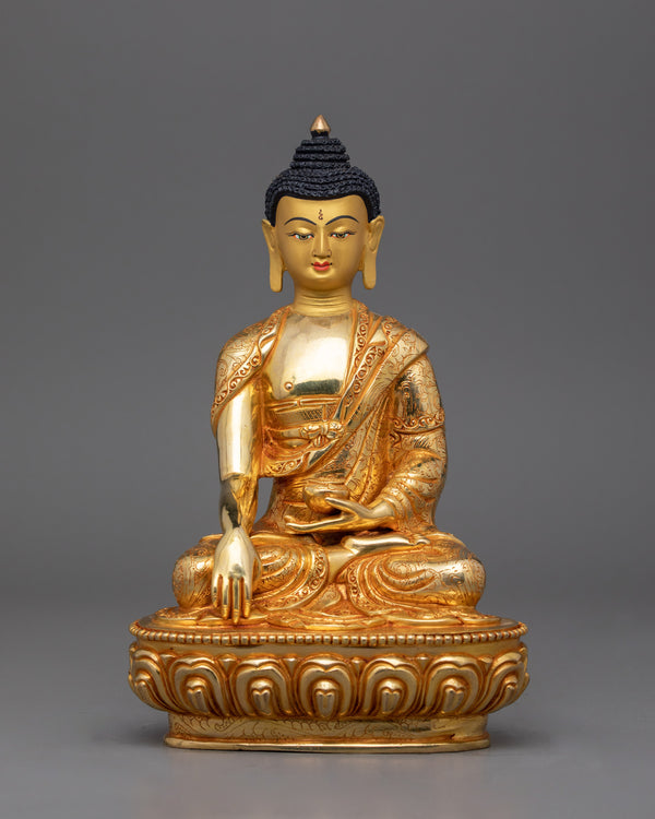gold-gilded-tranquil-shakyamuni