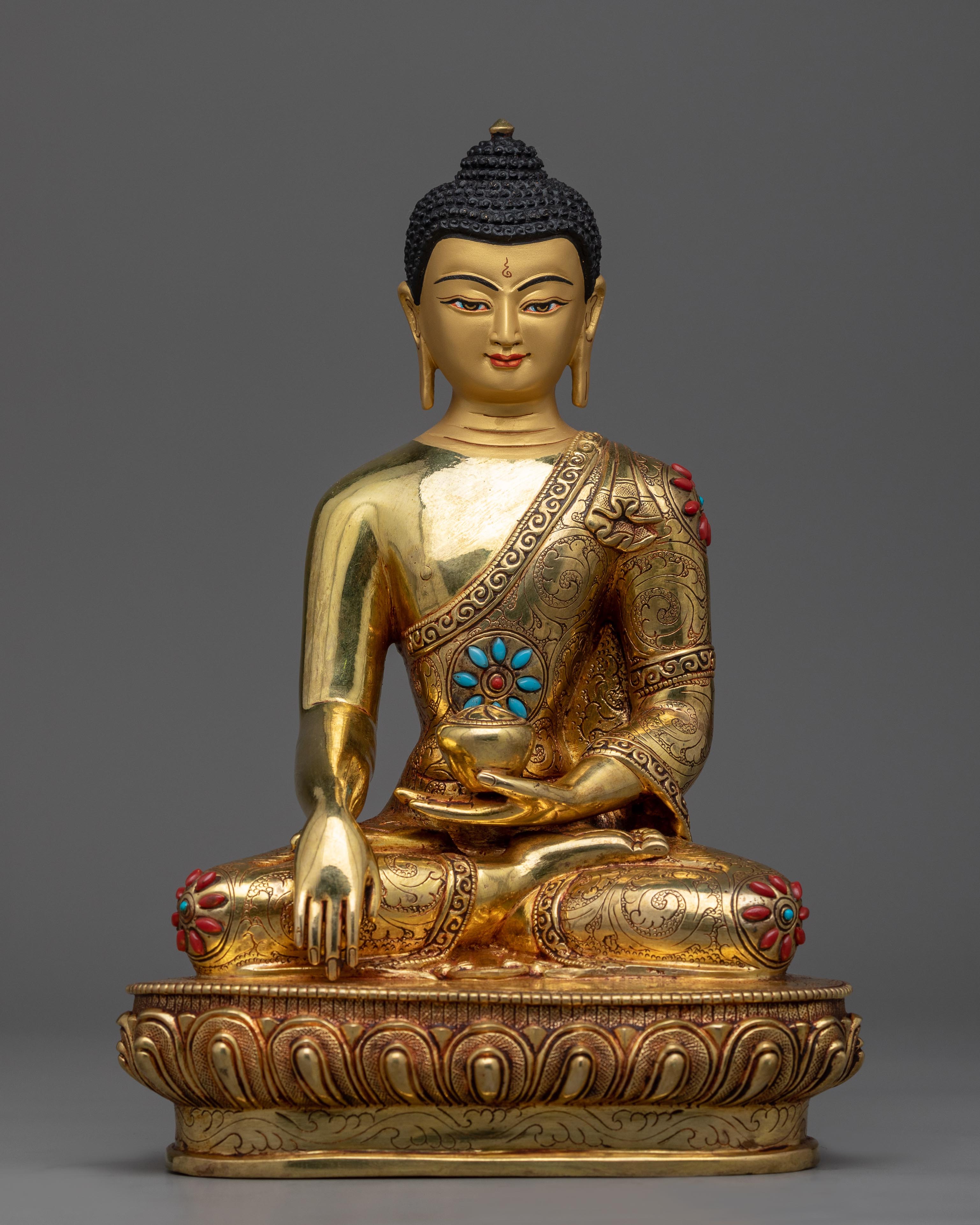 shakyamuni-buddha-sacred-statue