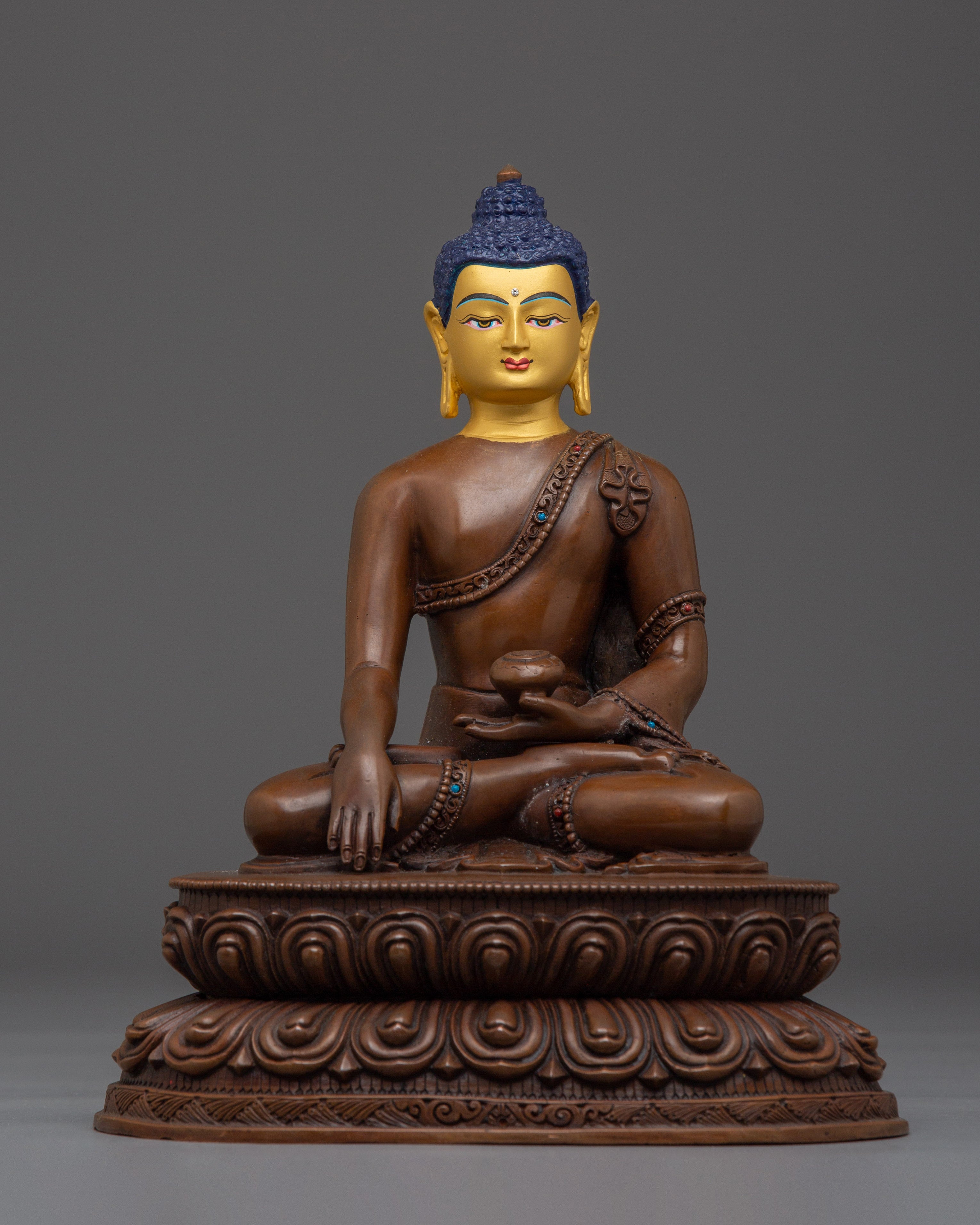 Oxidized copper Shakyamuni Buddha statue for Meditation