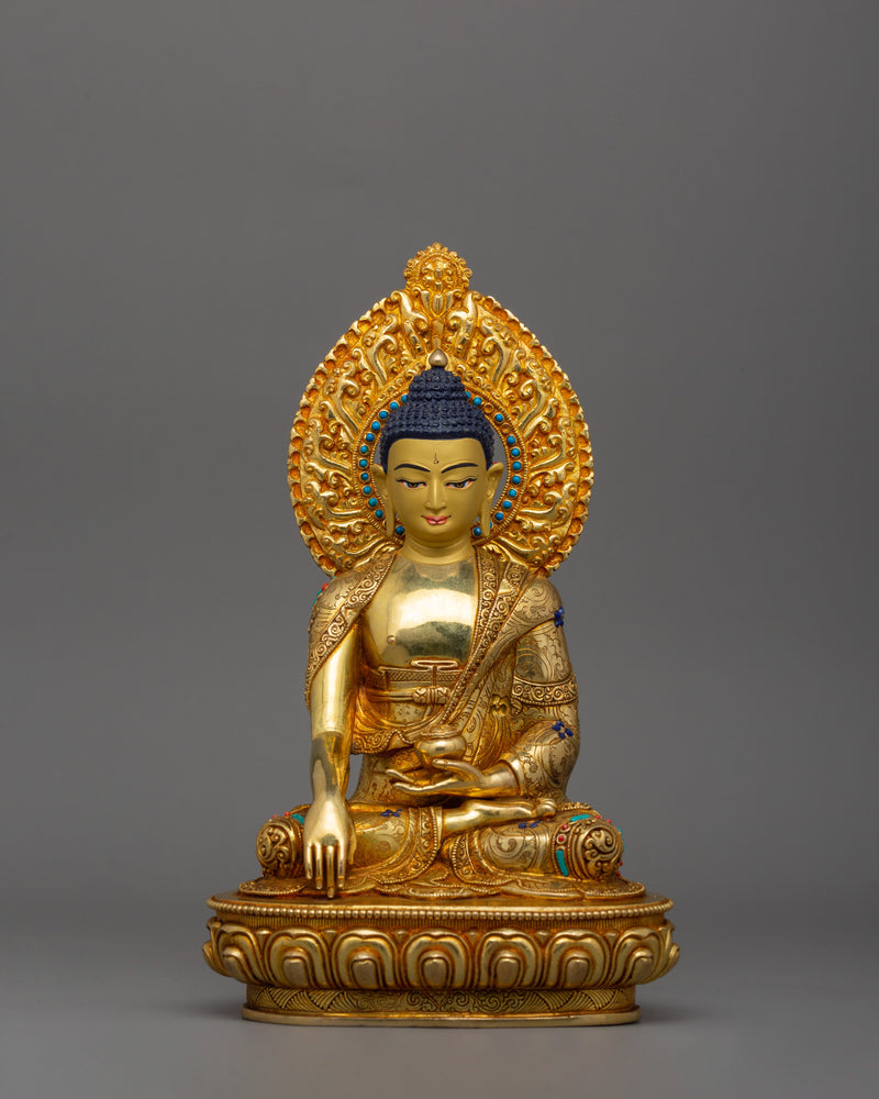 Tibetan Figurine of Buddhist deity shakyamuni Buddha 