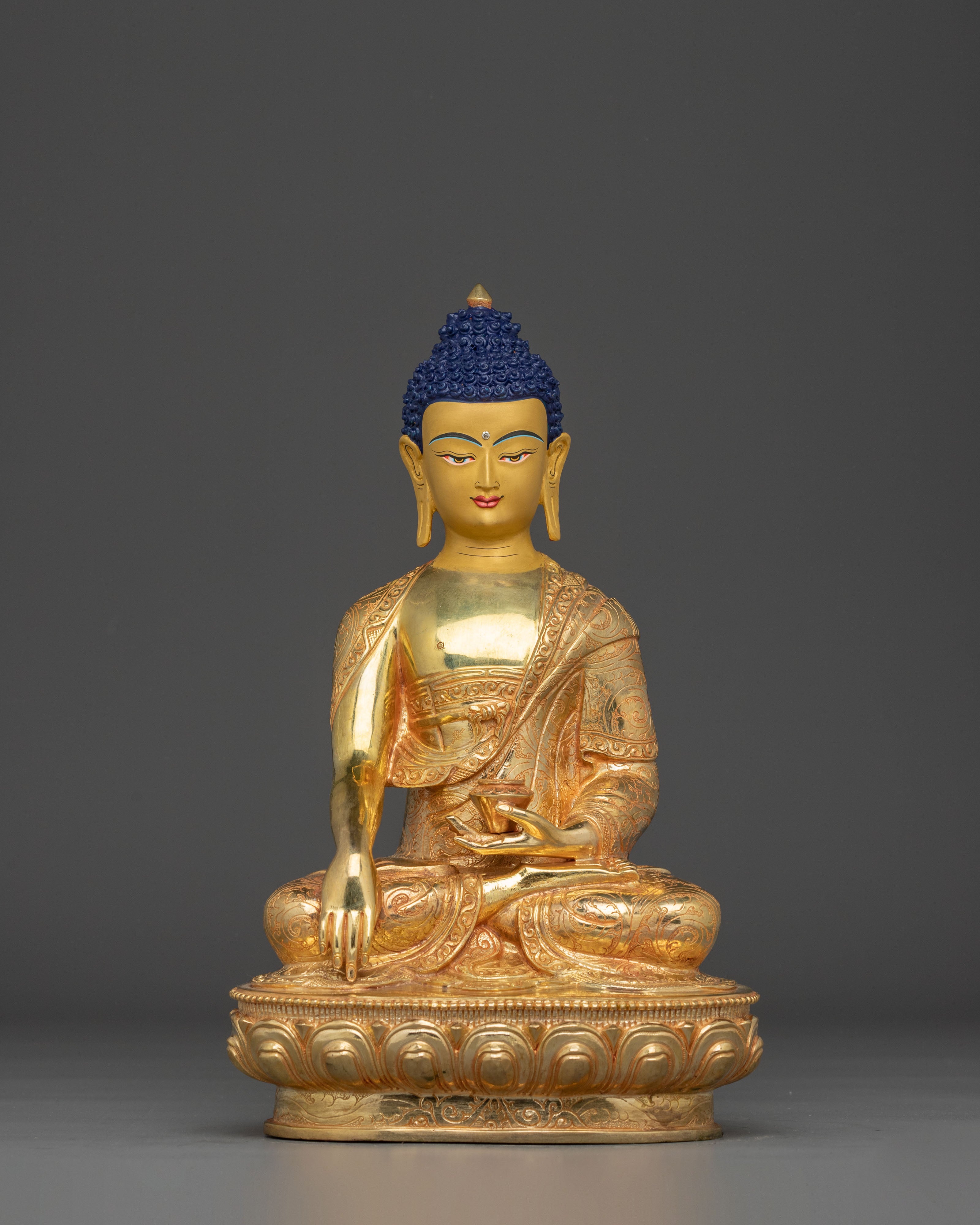 Tibetan Golden Shakyamuni Buddha Copper Sculpture