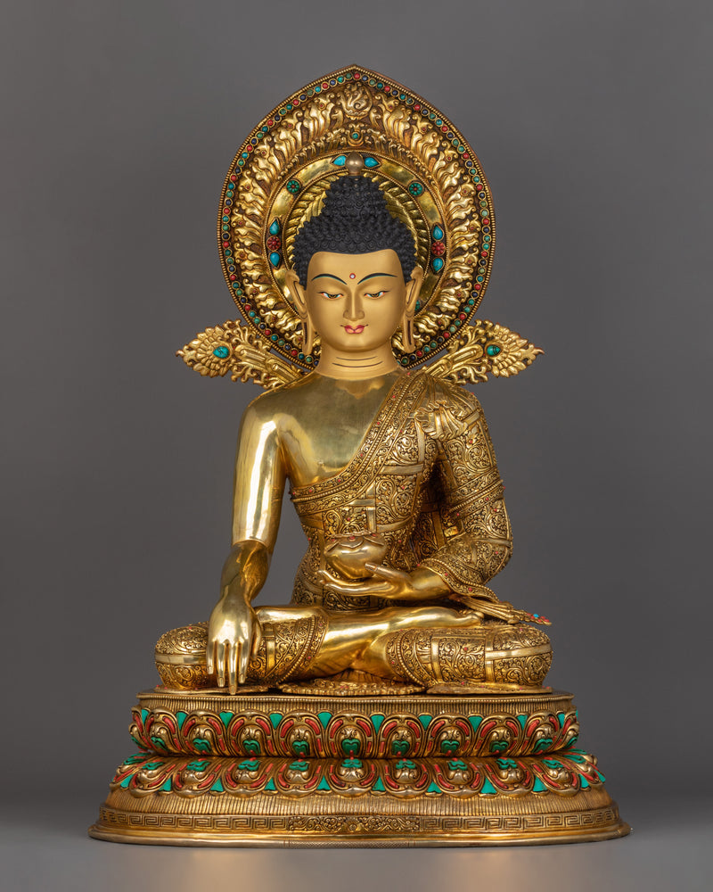 handmade-sculpture-of-shakyamuni-buddha