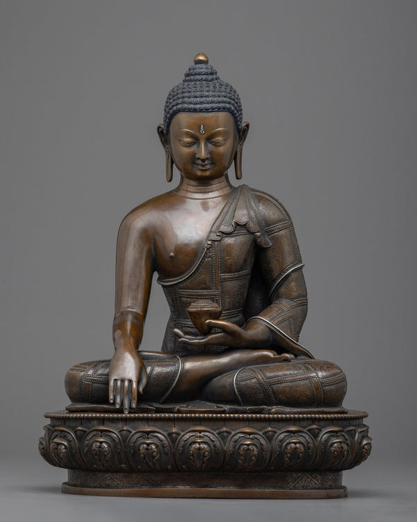 antique-shakyamuni-buddha