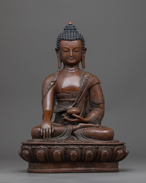 historical-buddha-shakyamuni-sculpture