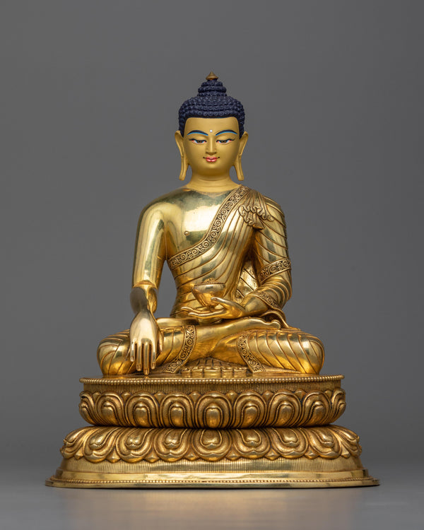 buddha shakyamuni gilt sculpture