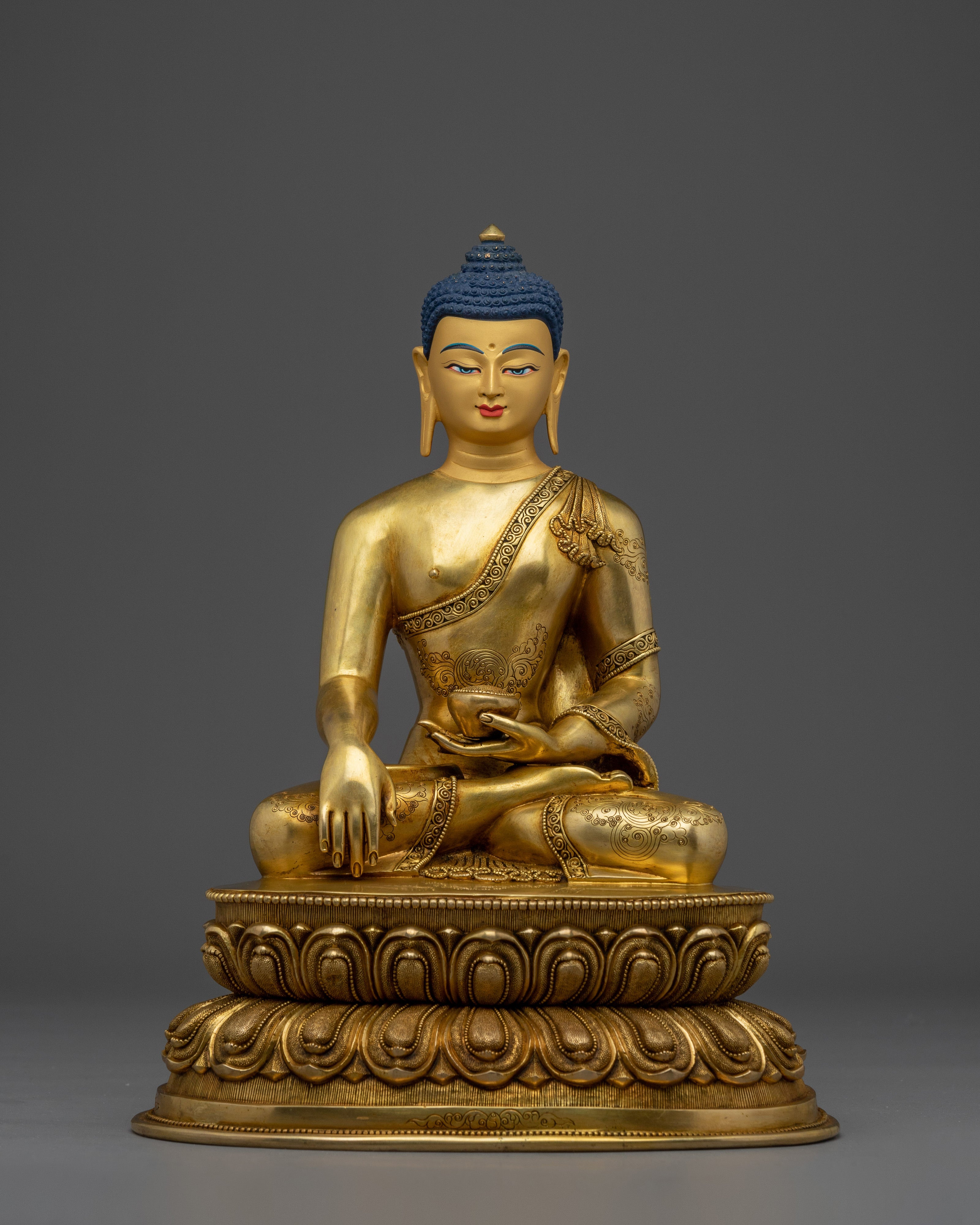 Serene Shakyamuni Buddha Art
