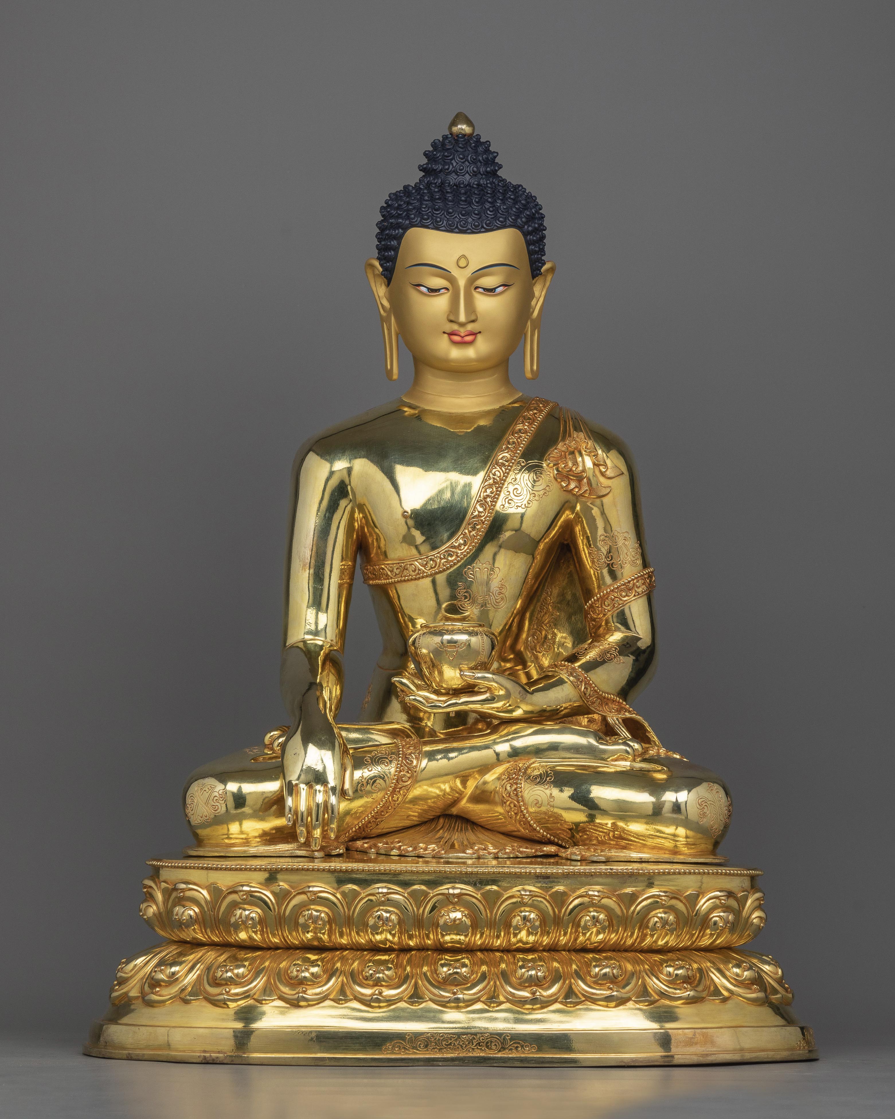 shakyamuni-buddha-gilt sculpture for shrine decor