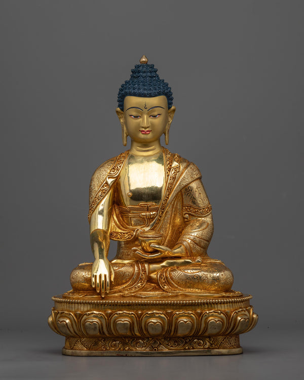 Shakyamuni Buddha Gold Figurine 
