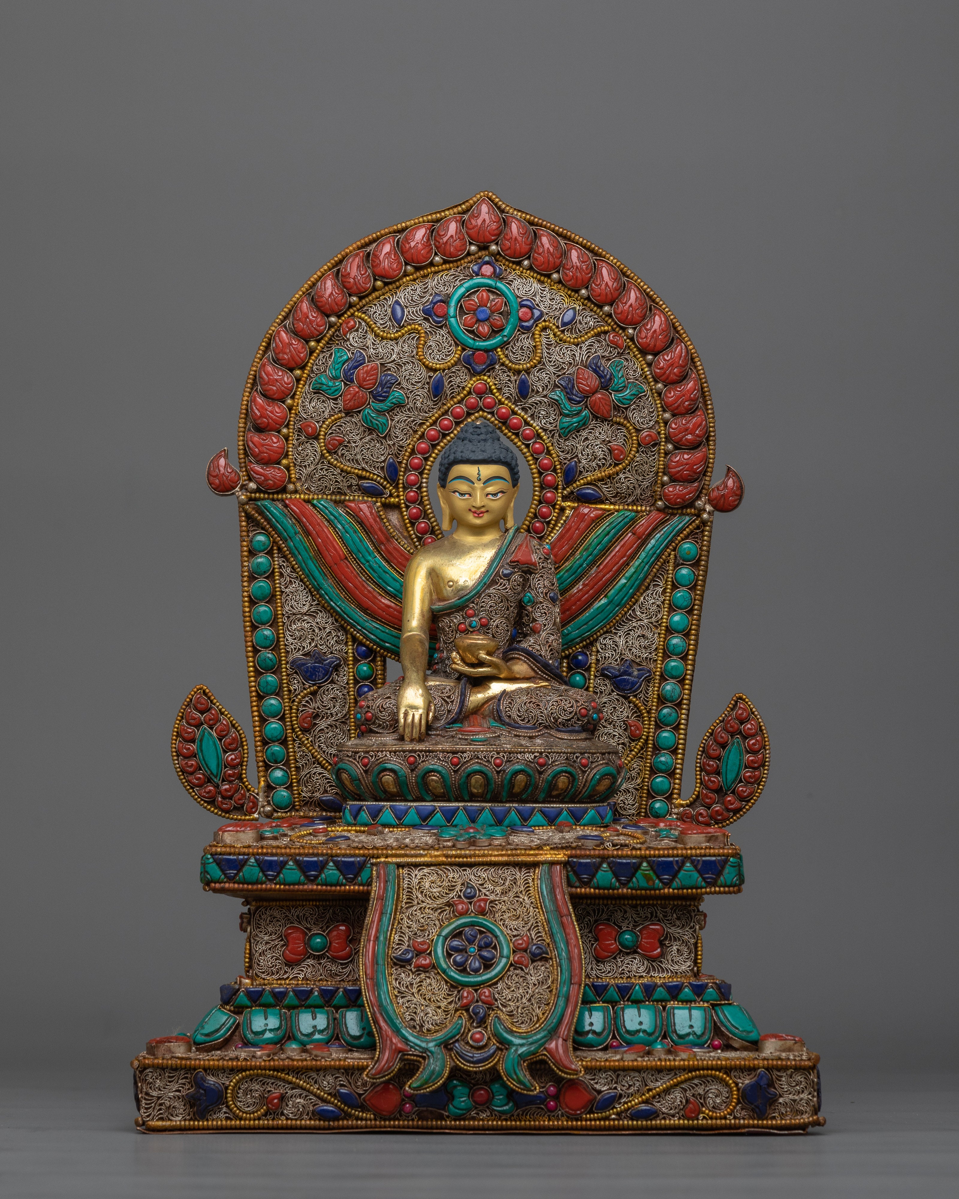 gesture-of-protection-shakyamuni-buddha