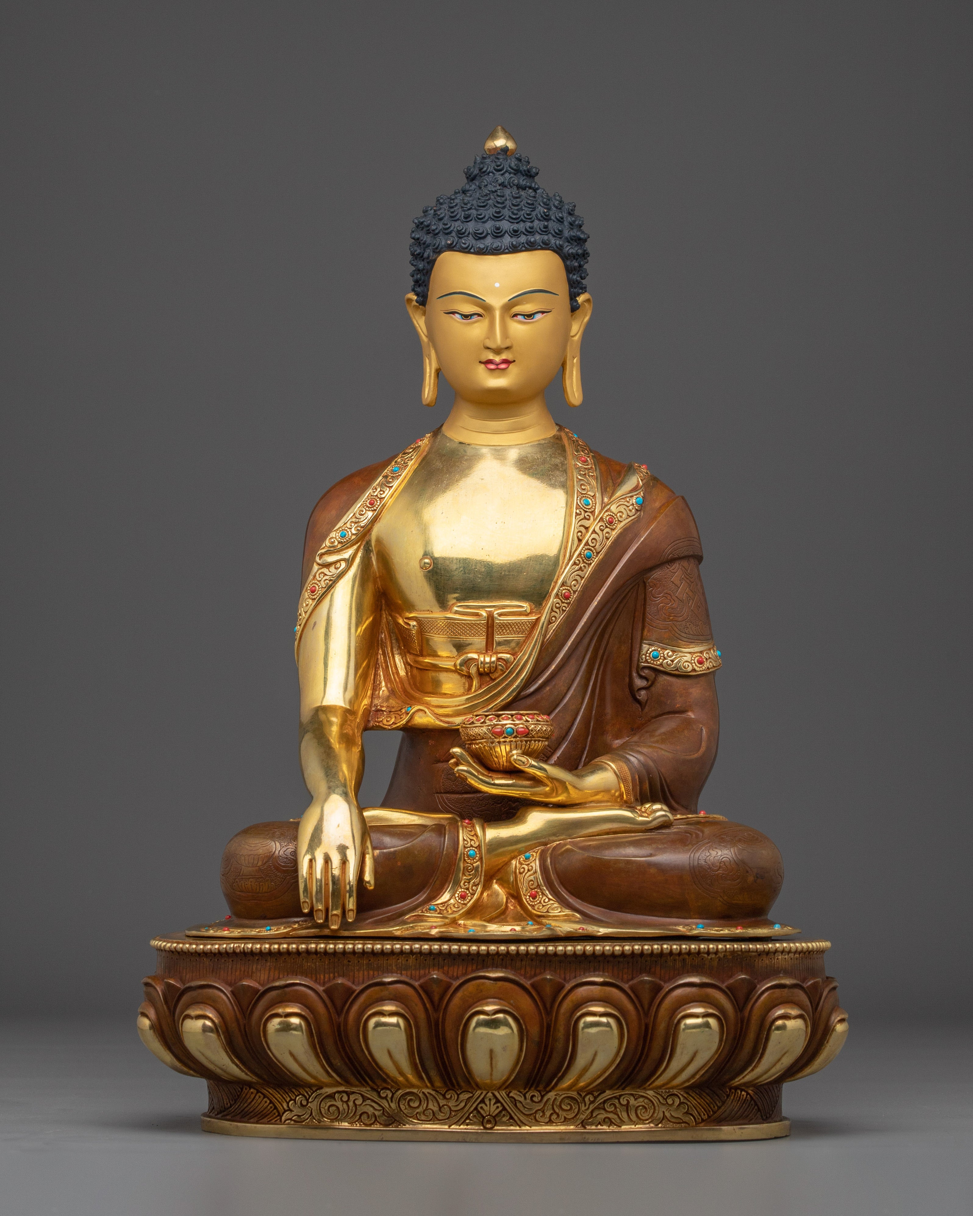 shakyamuni-buddha-sacred-buddhist-icon