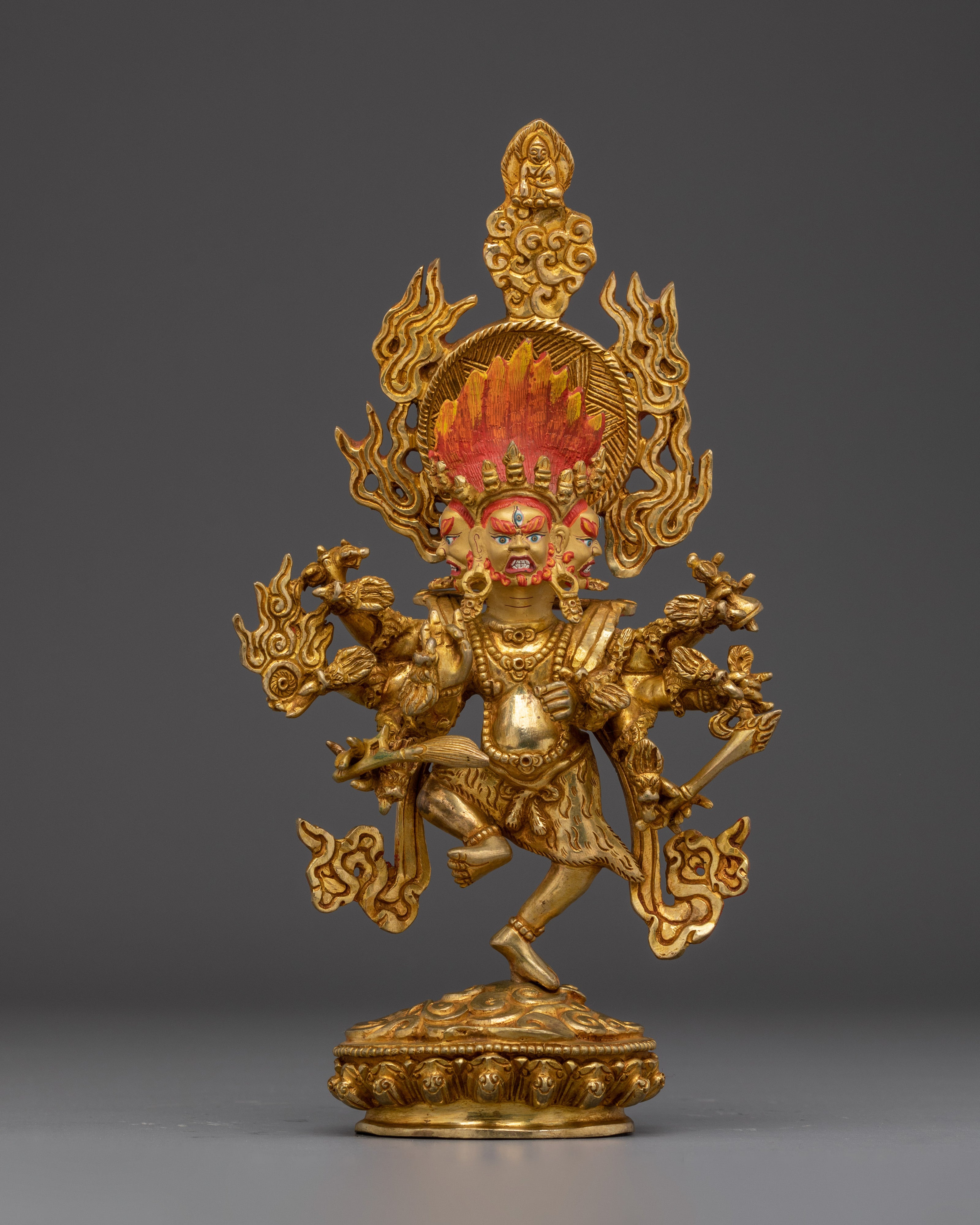 statue-of-ucchusma