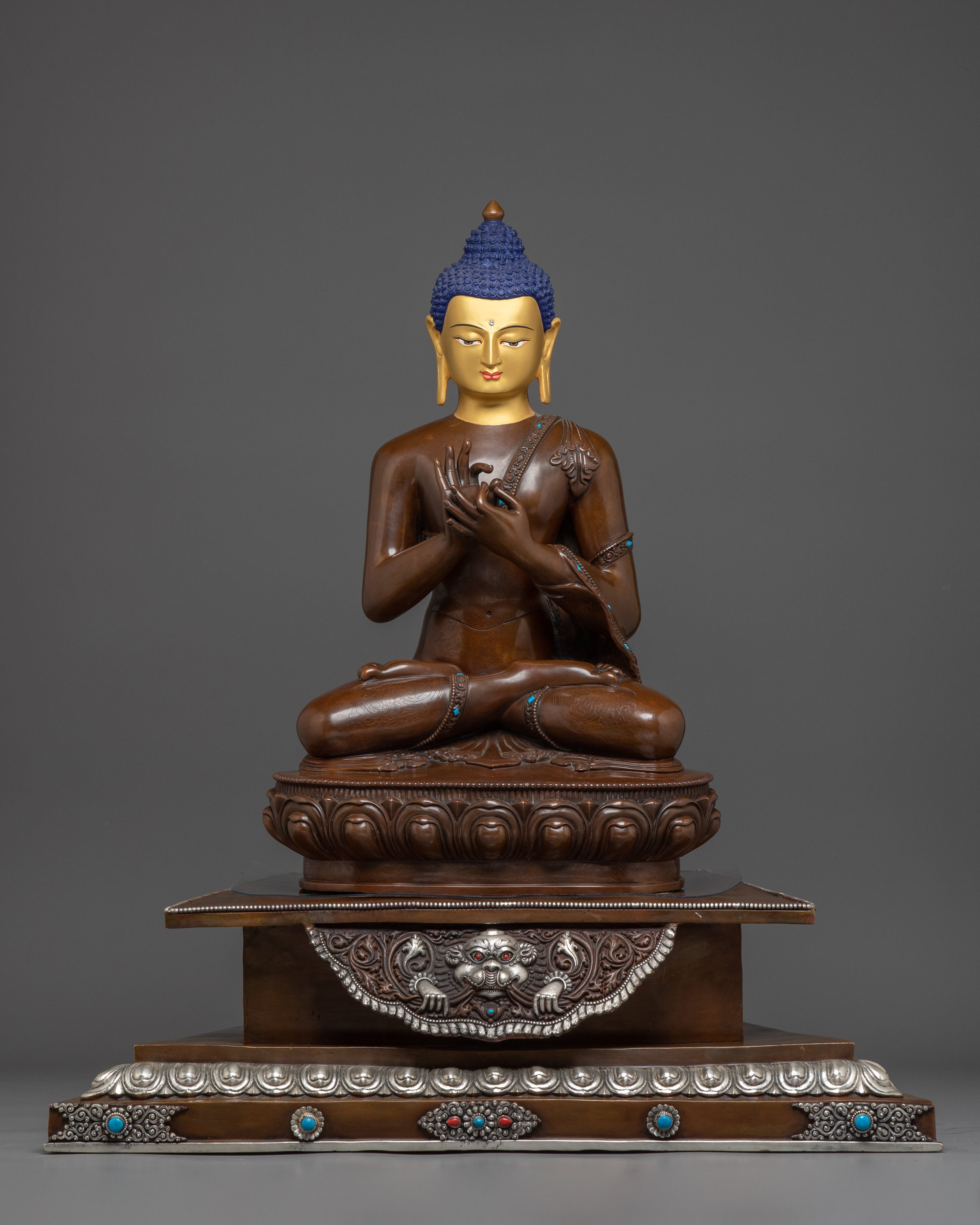 Vairocana Buddha with Throne and Gemstone 
